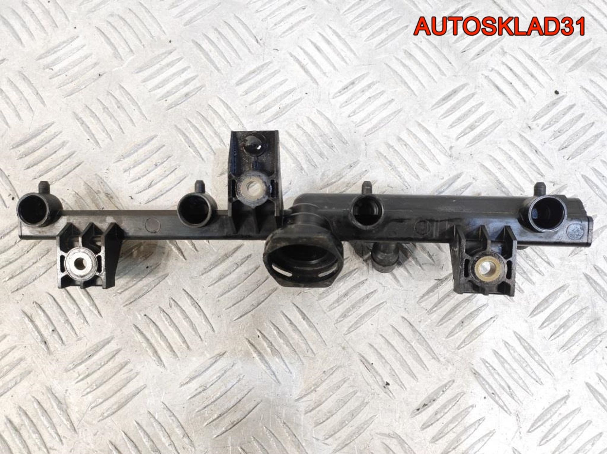 Рейка топливная Renault Clio 2 1,6 K7M 7700868573, 600 рублей, Дубовое