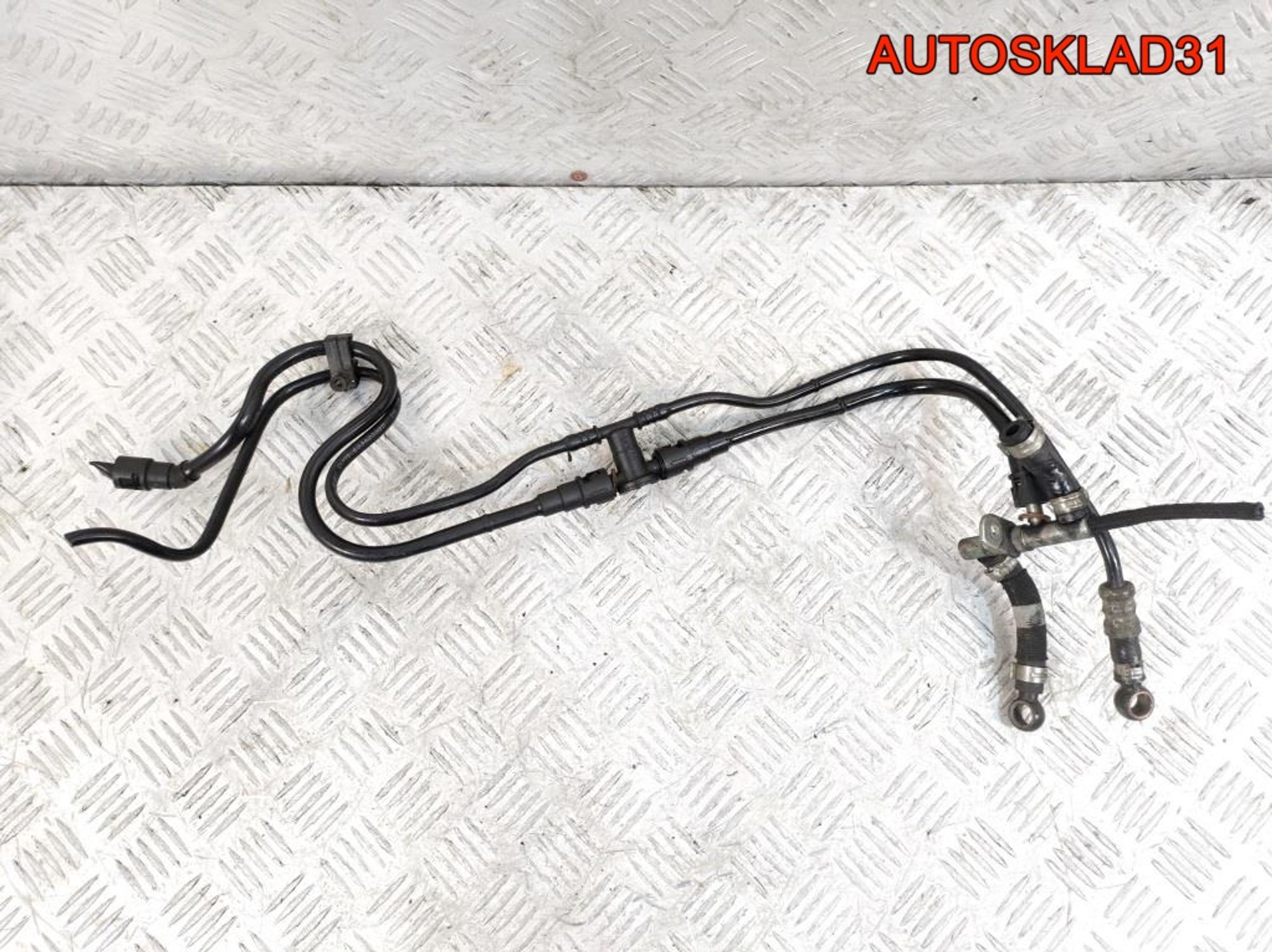 Трубка топливная Комплект Opel Corsa D 1,3 Z13DTJ Дизель 55561152, 3500 рублей, Дубовое