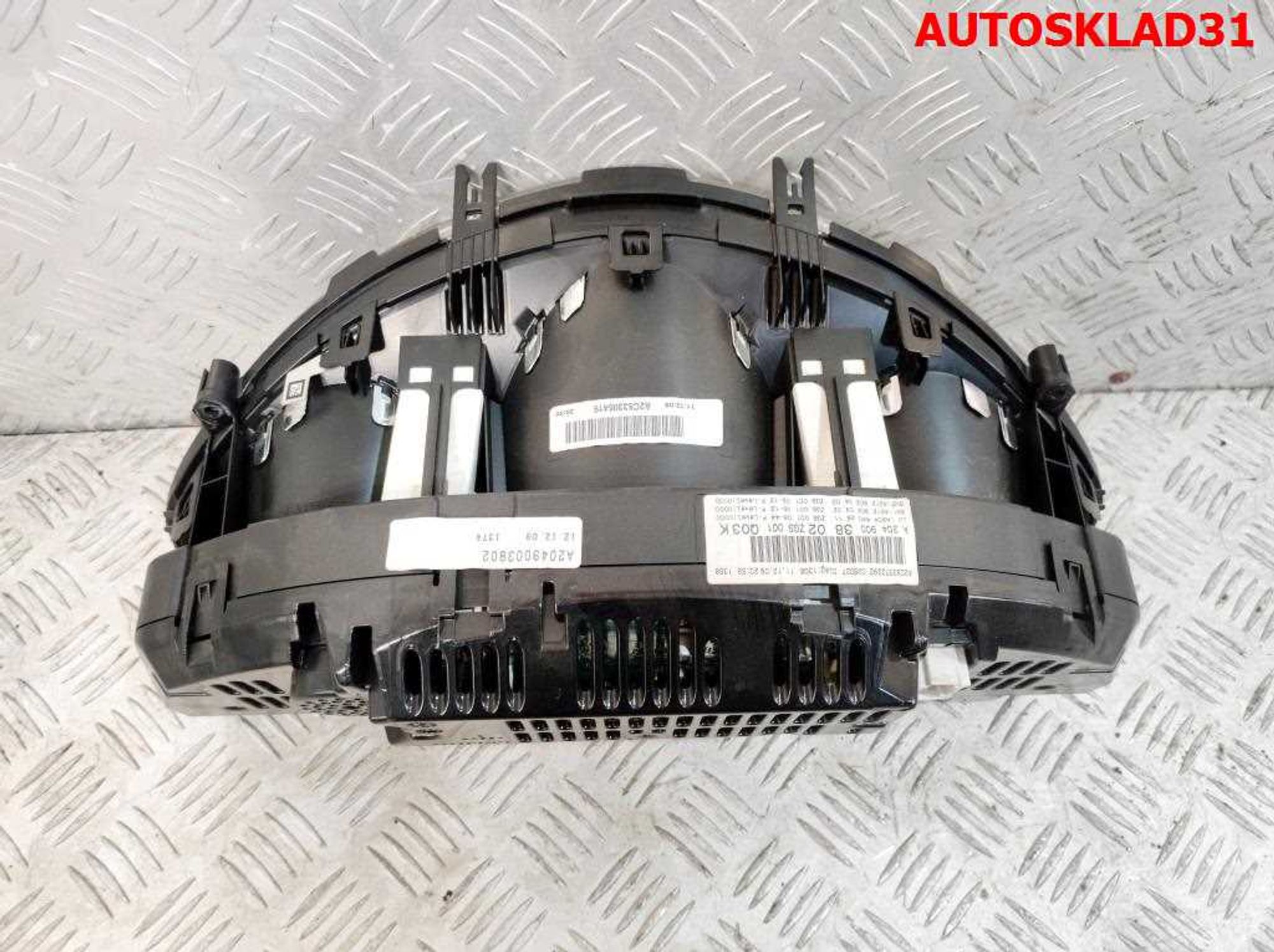 Панель приборов Mercedes GLK 651.912 A2049003802, 18000 рублей, Дубовое