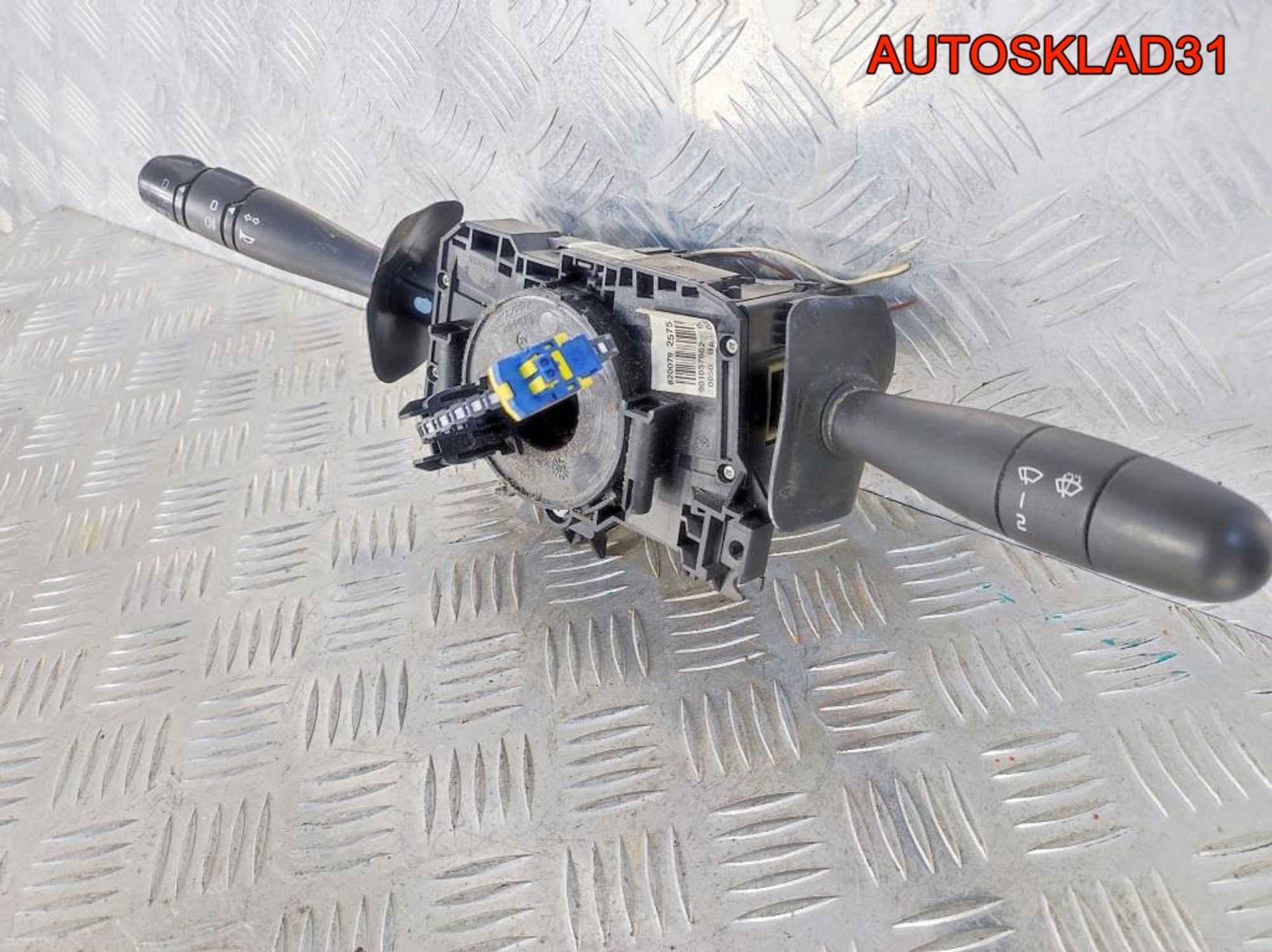 Переключатель подрулевой Renault Logan 8200792575, 2500 рублей, Дубовое