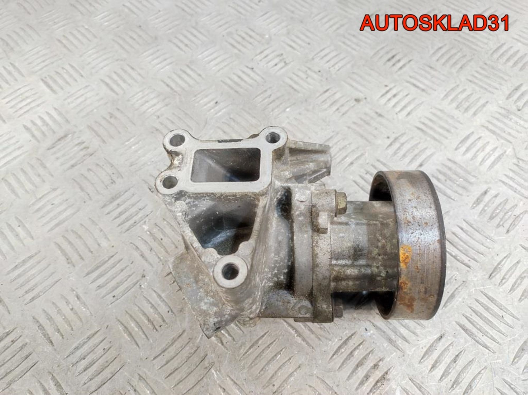 Насос водяной Nissan Primera P12 2,0 QR20DE, 1400 рублей, Дубовое