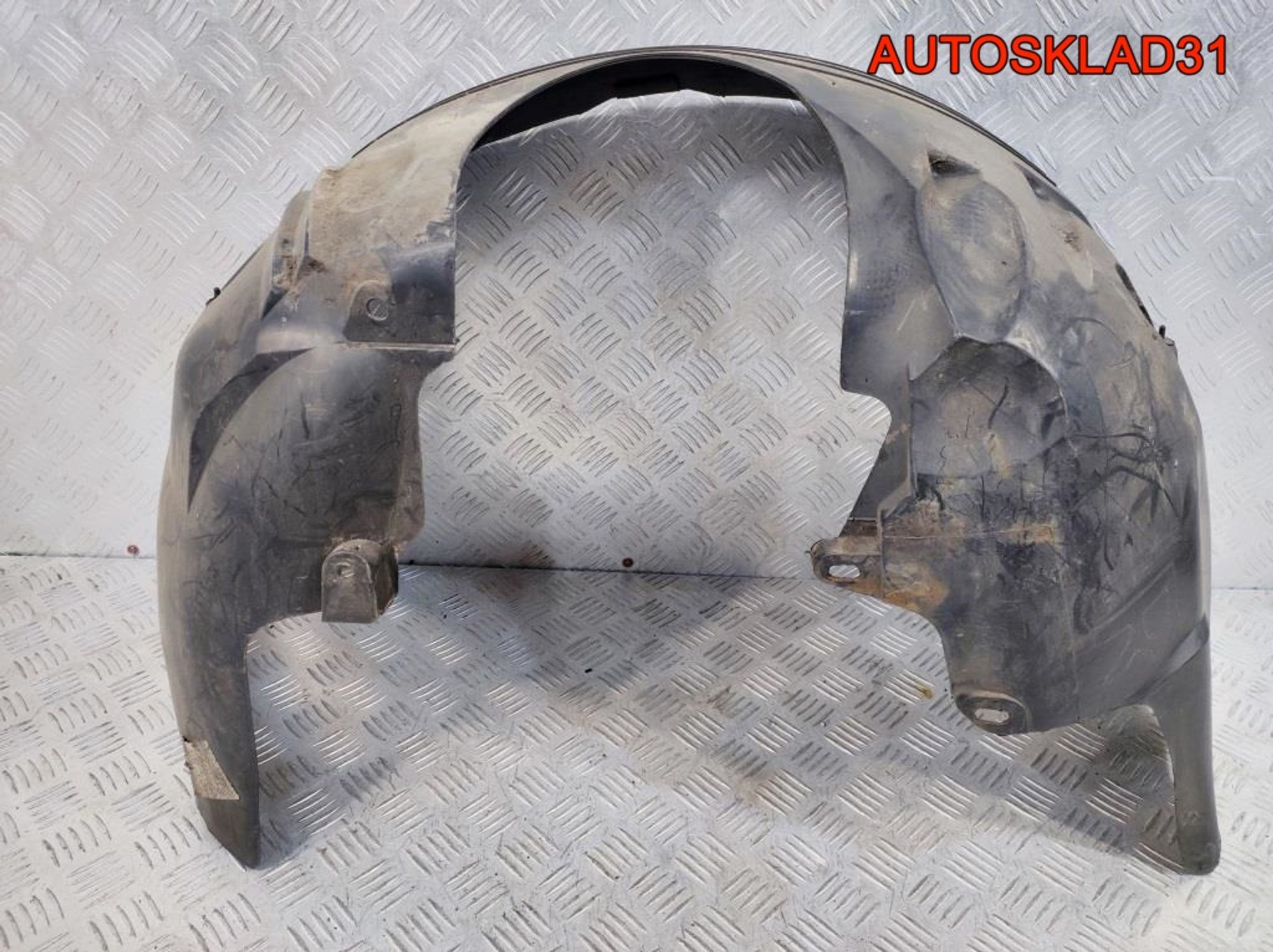 Локер передний правый Ford Focus 1 2M5116114AB, 1300 рублей, Дубовое