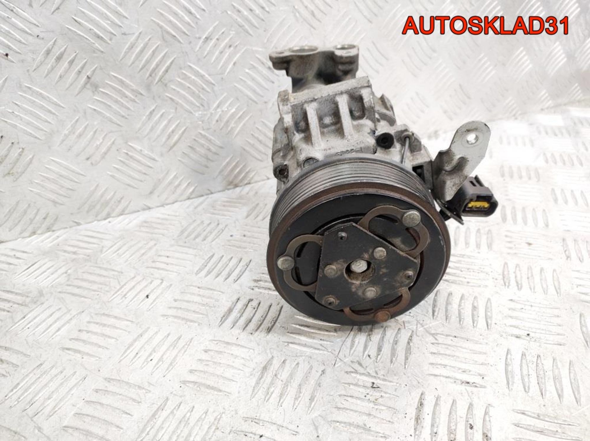 Компрессор кондиционера Subaru Forester 73111SC001, 7200 рублей, Дубовое