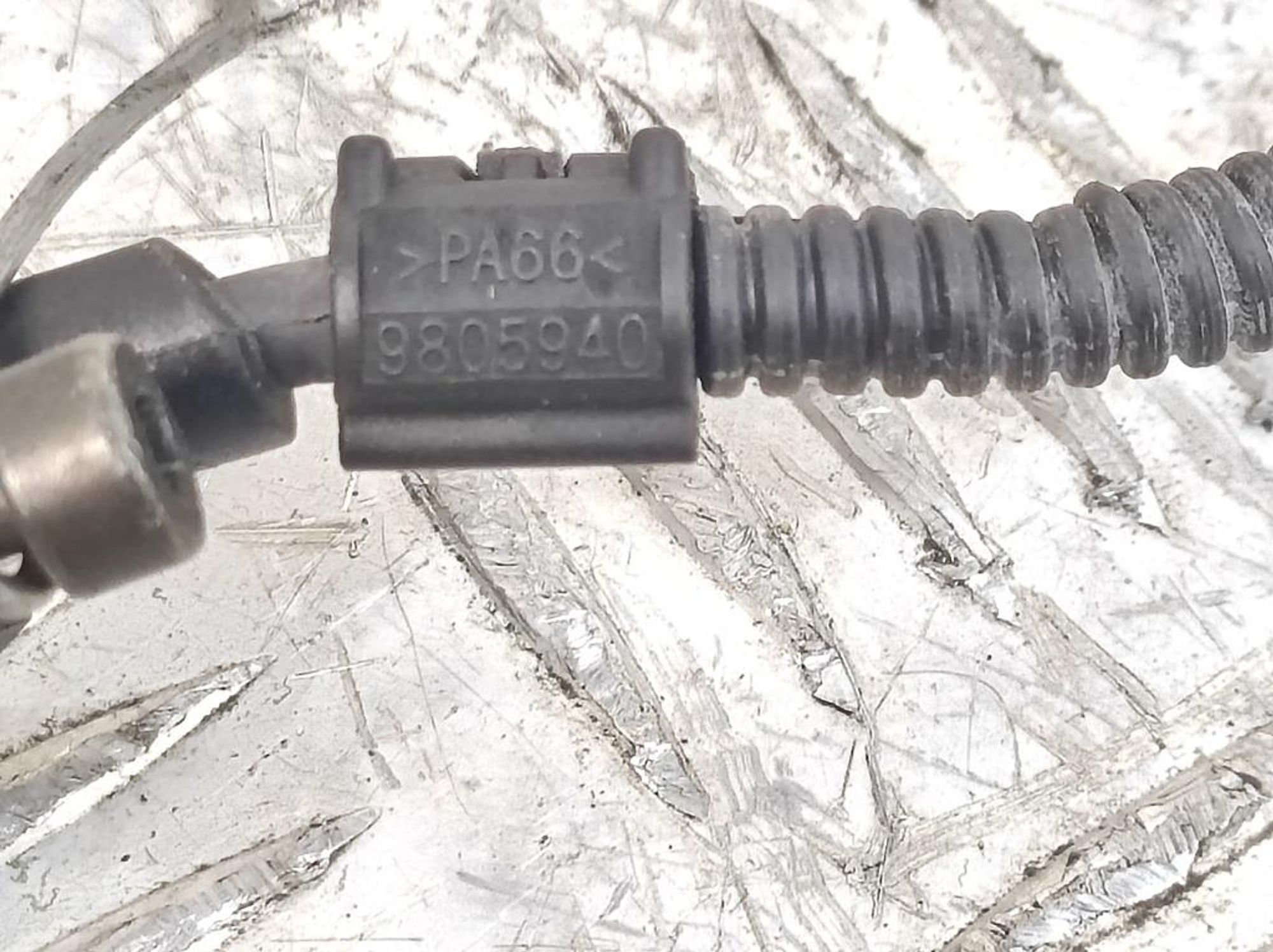 Датчик положения коленвала VW Golf 4 1,4 APE Бензин, 1000 рублей, Дубовое