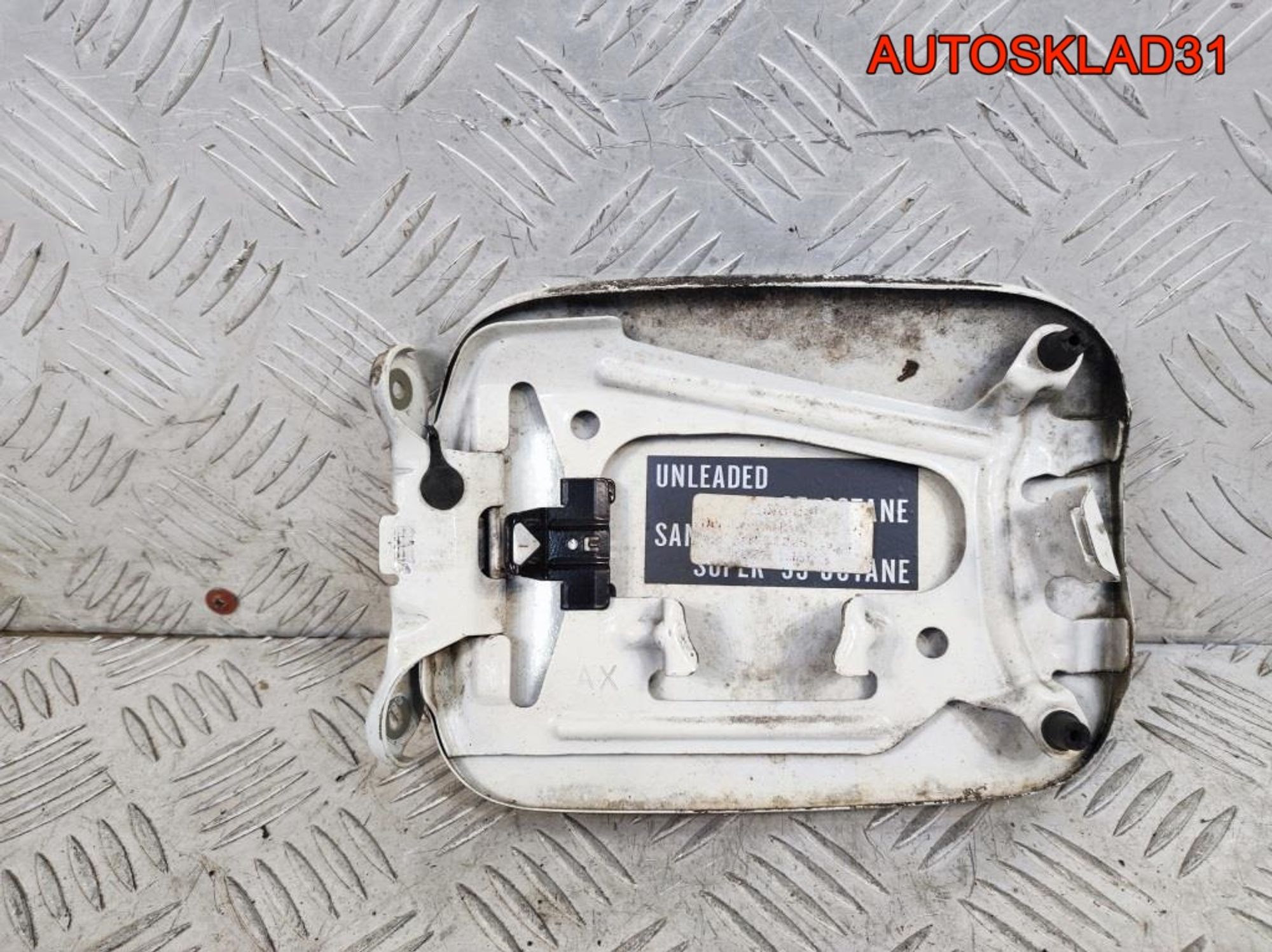Лючок бензобака Nissan Micra K12 78830AX005, 1300 рублей, Дубовое