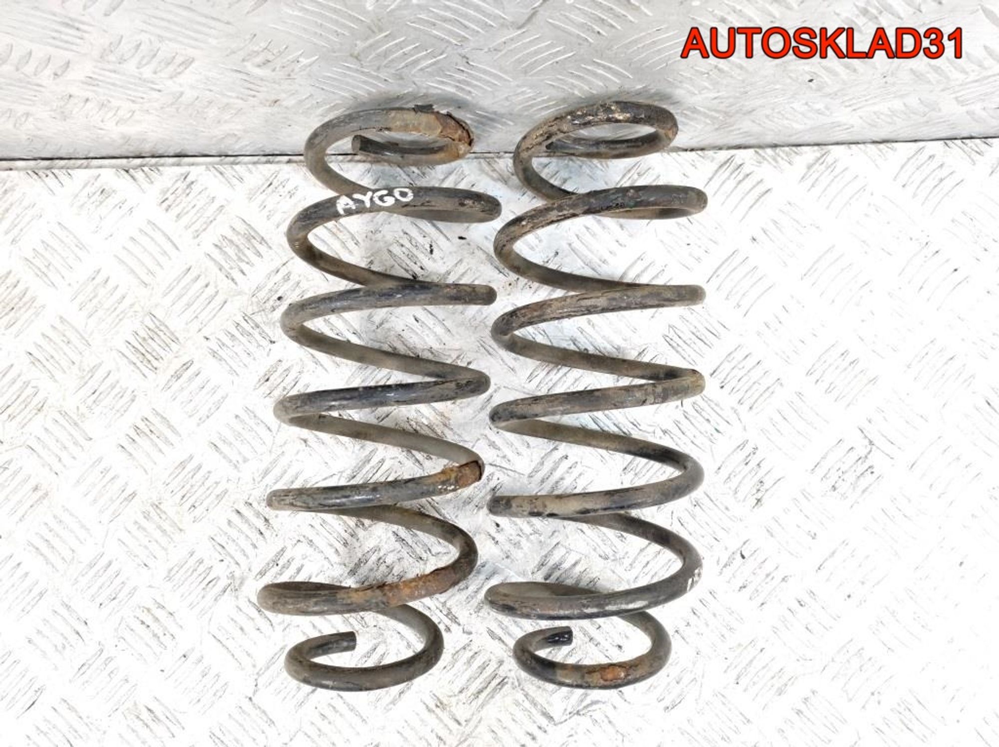 Пружина подвески задняя Комплект Toyota Aygo 1,0 Бензин 482310H020, 2000 рублей, Дубовое