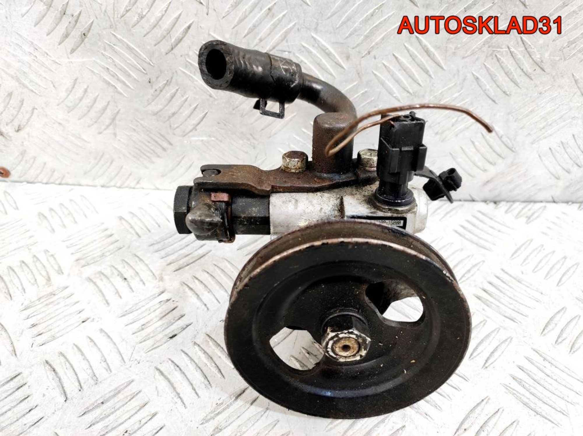 Насос ГУР Kia Rio 2 571001G000, 2700 рублей, Дубовое