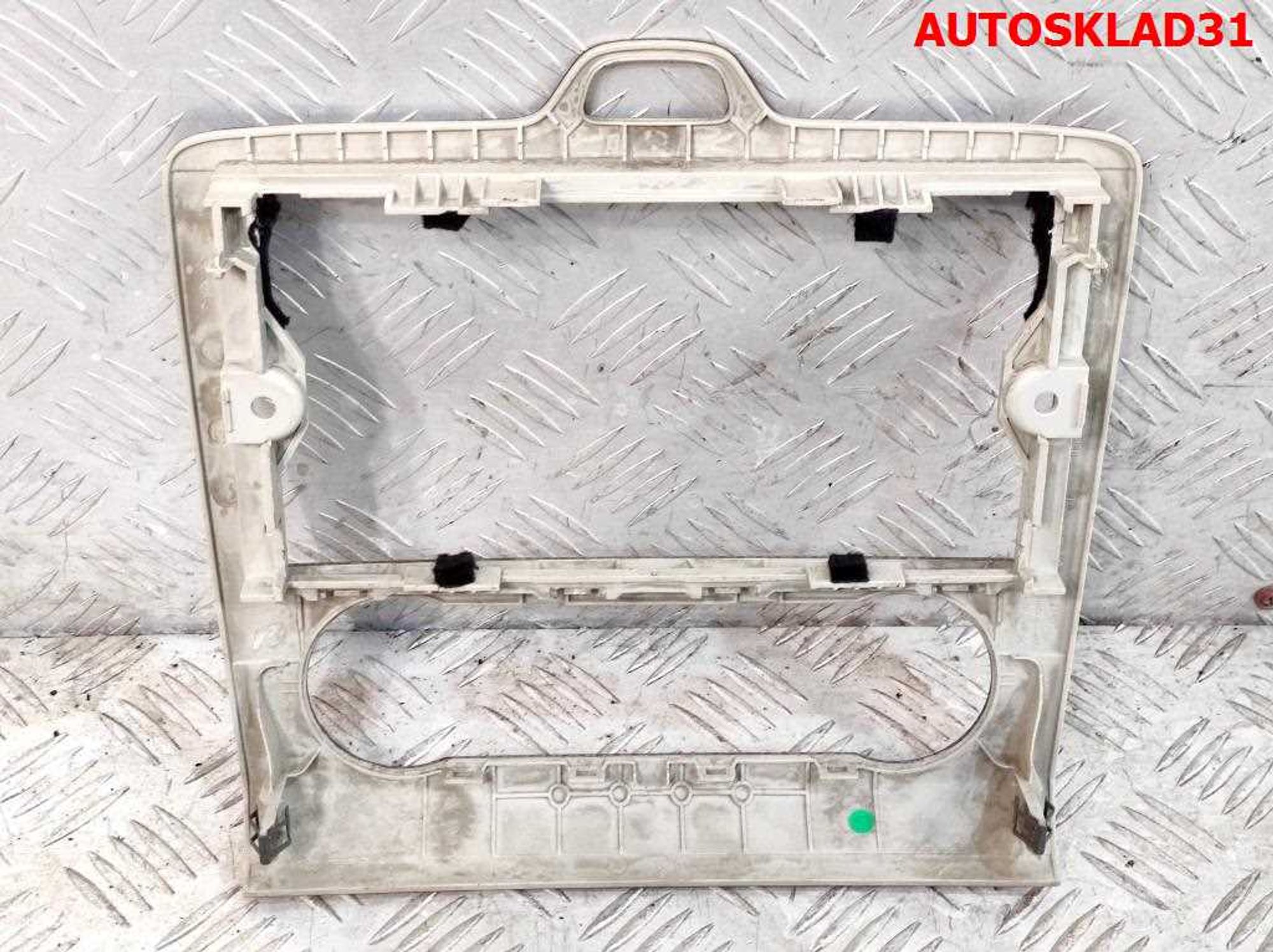 Рамка магнитолы Ford Focus 2 4M5118522EBW, 1000 рублей, Дубовое