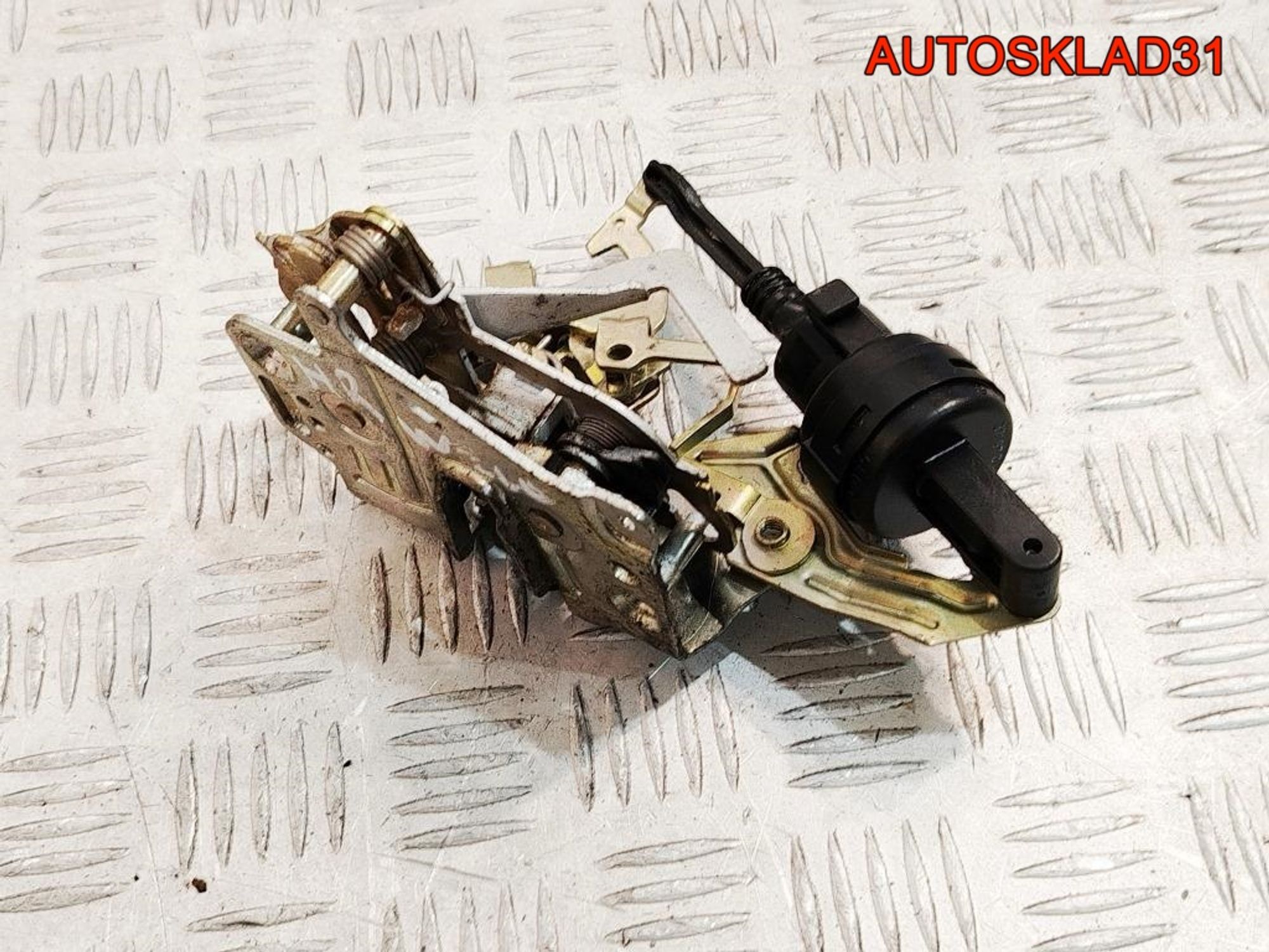 Замок двери задней правой Mercedes Benz W210 A2027300635, 2000 рублей, Дубовое