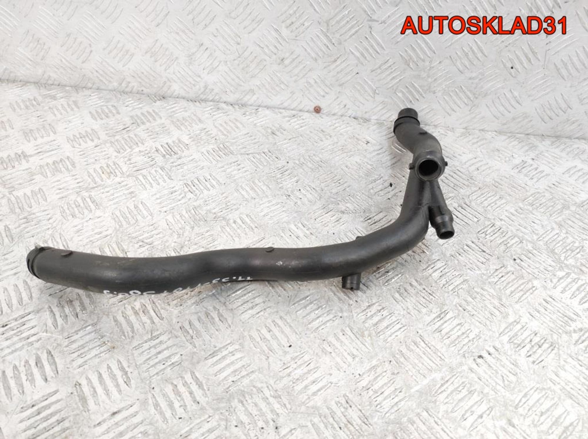 Трубка системы охлаждения BMW E46 2,0 M47 Дизель 11537787380, 1000 рублей, Дубовое