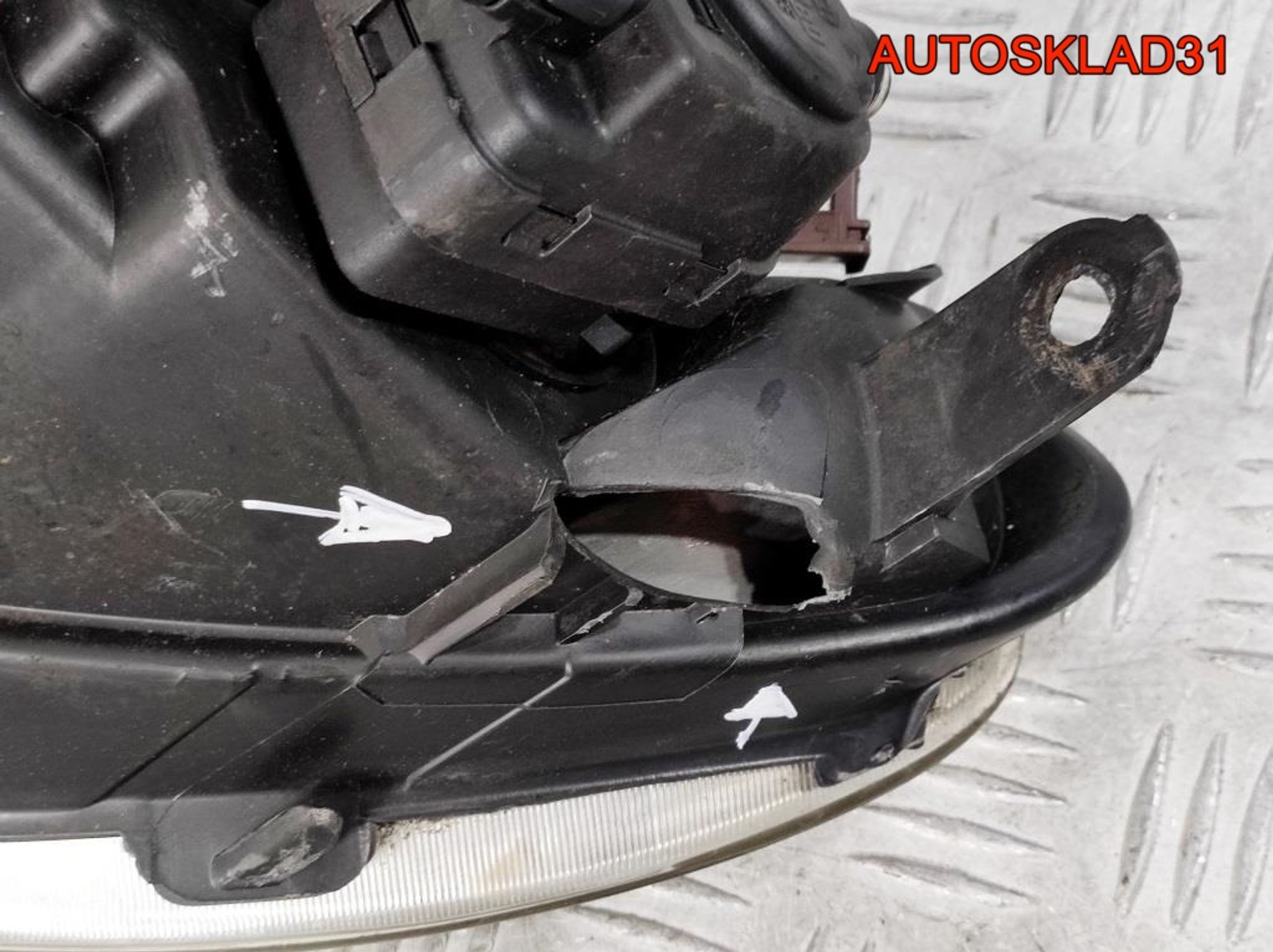 Фара правая Peugeot 206 9628666780, 5000 рублей, Дубовое