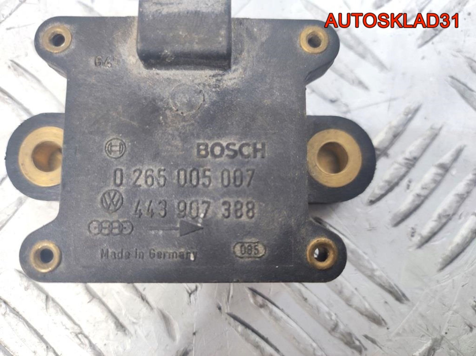 Датчик ускорения Audi 100 C4 443907388, 900 рублей, Дубовое
