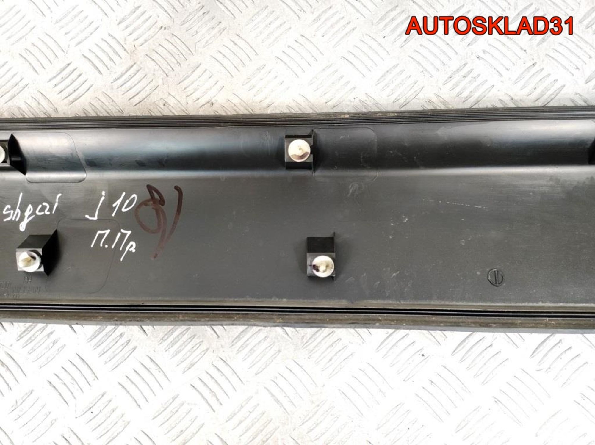 Накладка двери передней правой Nissan Qashqai J10, 900 рублей, Дубовое