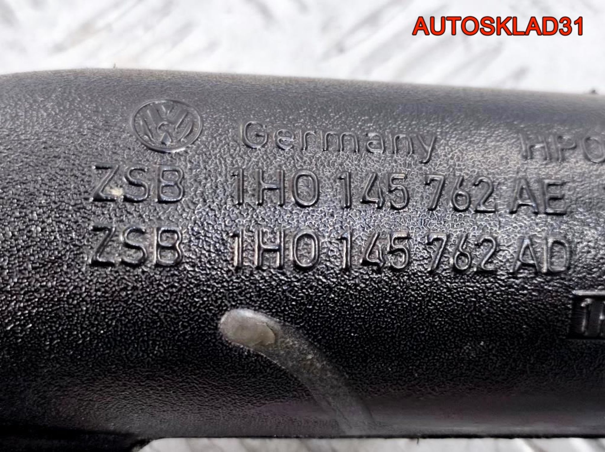 Патрубок интеркулера Volkswagen Golf 3 1H0145840R, 900 рублей, Дубовое