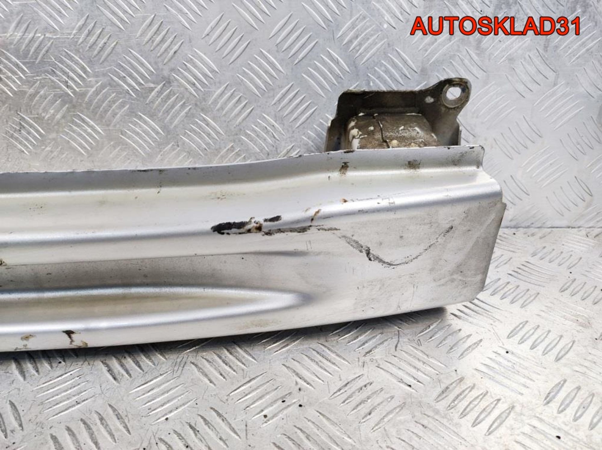 Усилитель заднего бампера Skoda Rapid 5JJ807305, 4900 рублей, Дубовое