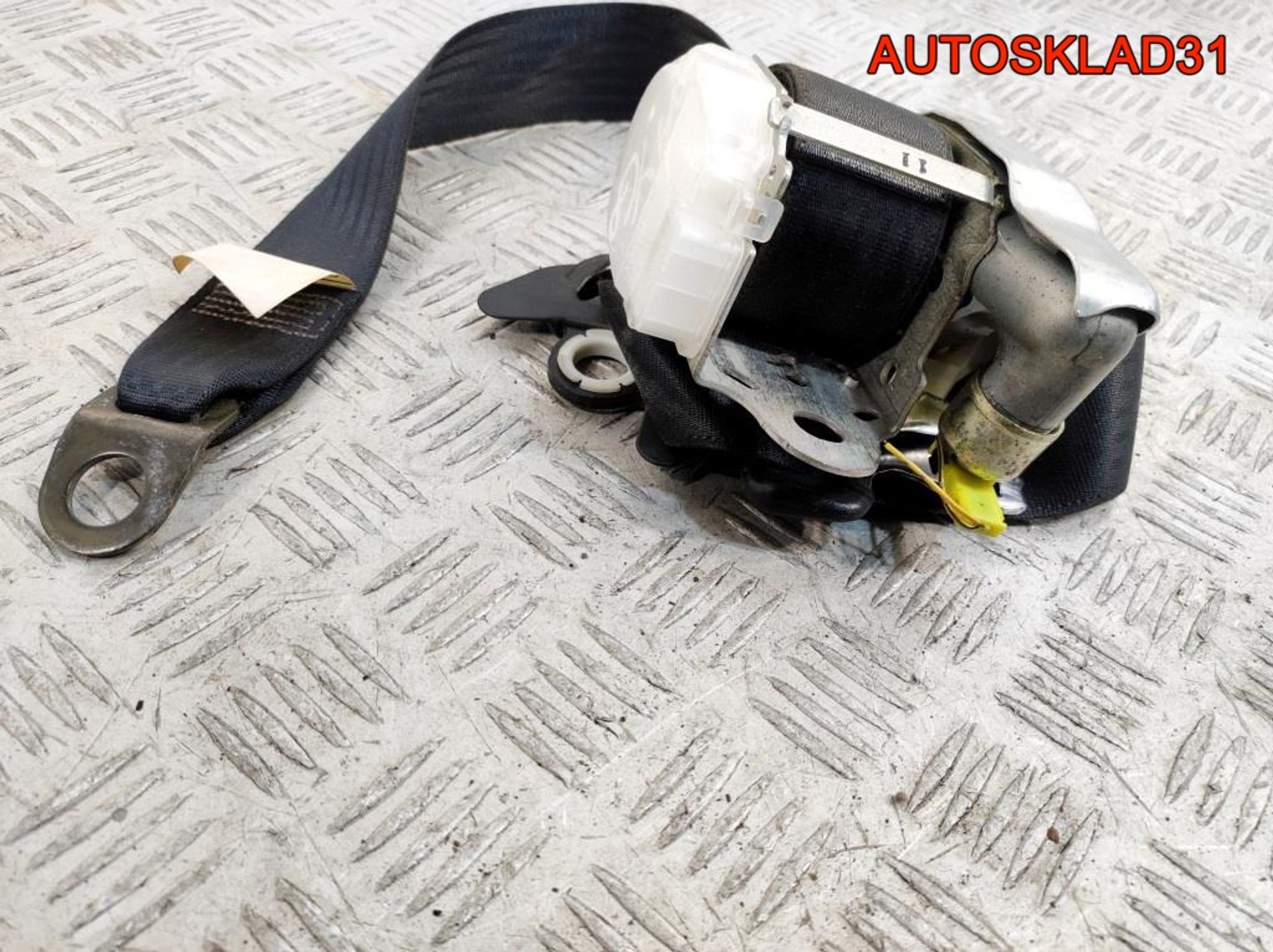 Ремень безопасности передний левый Toyota Aygo 7P2190P, 2500 рублей, Дубовое