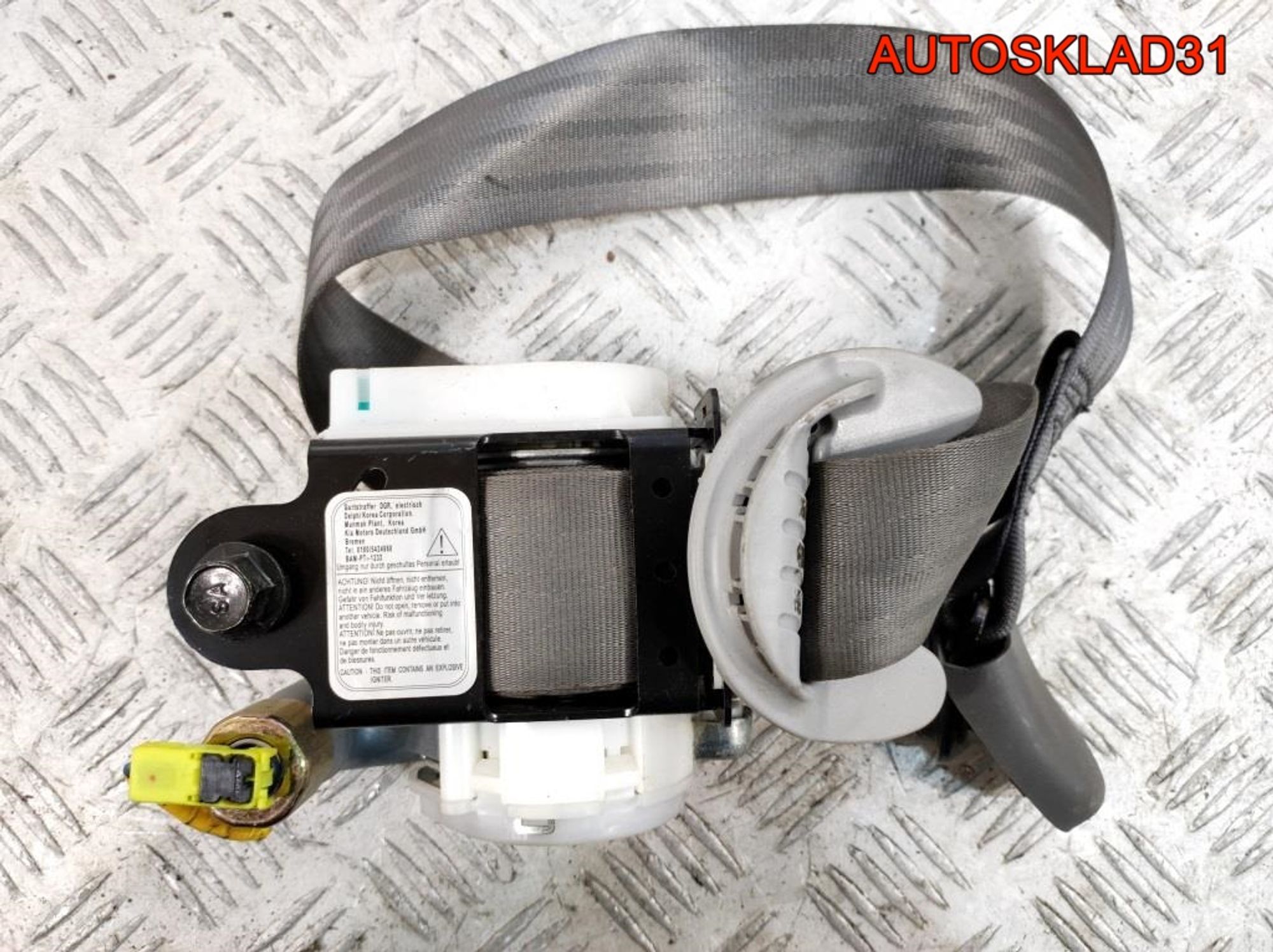 Ремень безопасности Kia Rio 2 888801G100, 2900 рублей, Дубовое