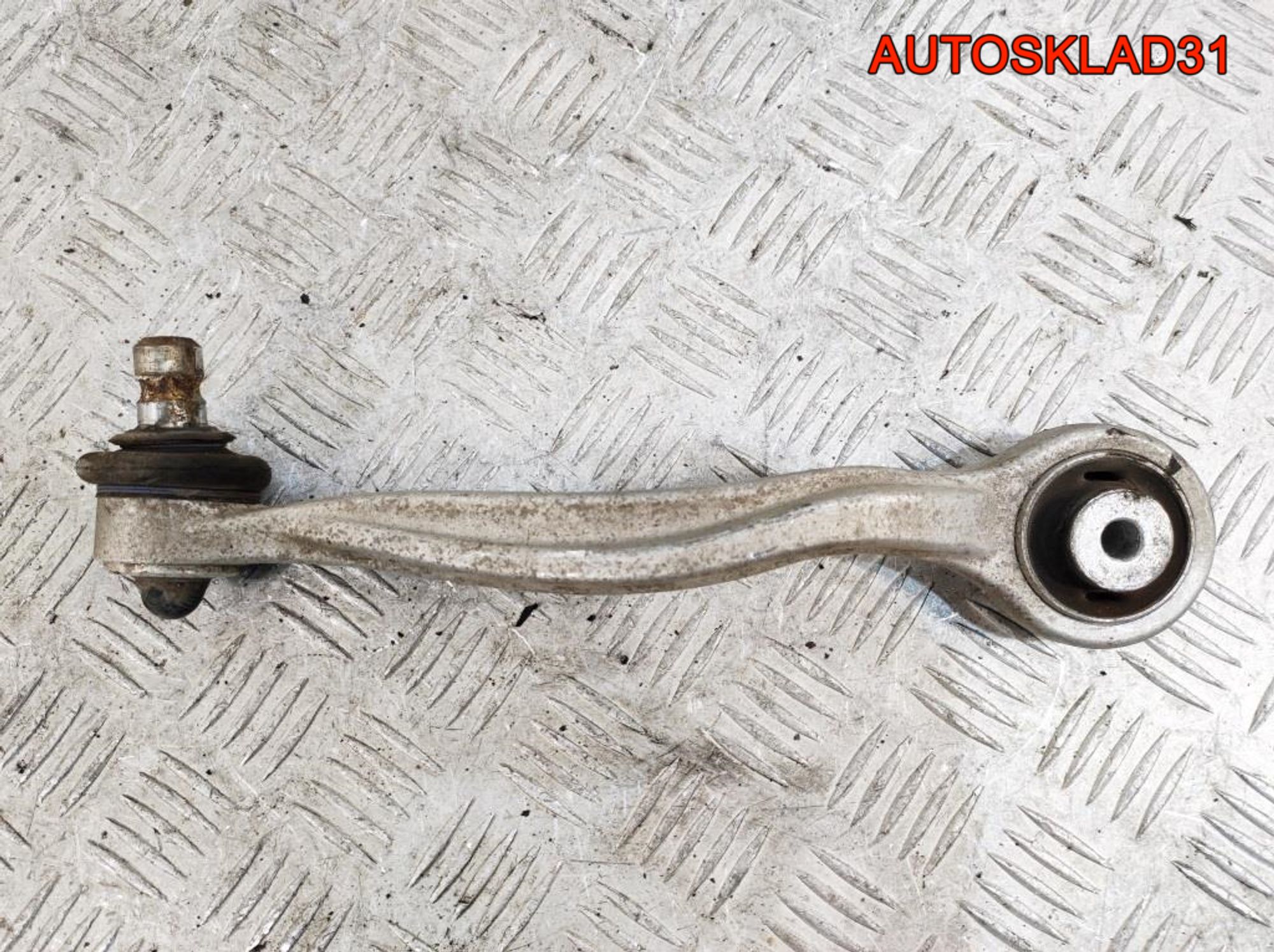 Рычаг передний верхний правый задний Audi A6 C6 4E0407510G, 900 рублей, Дубовое