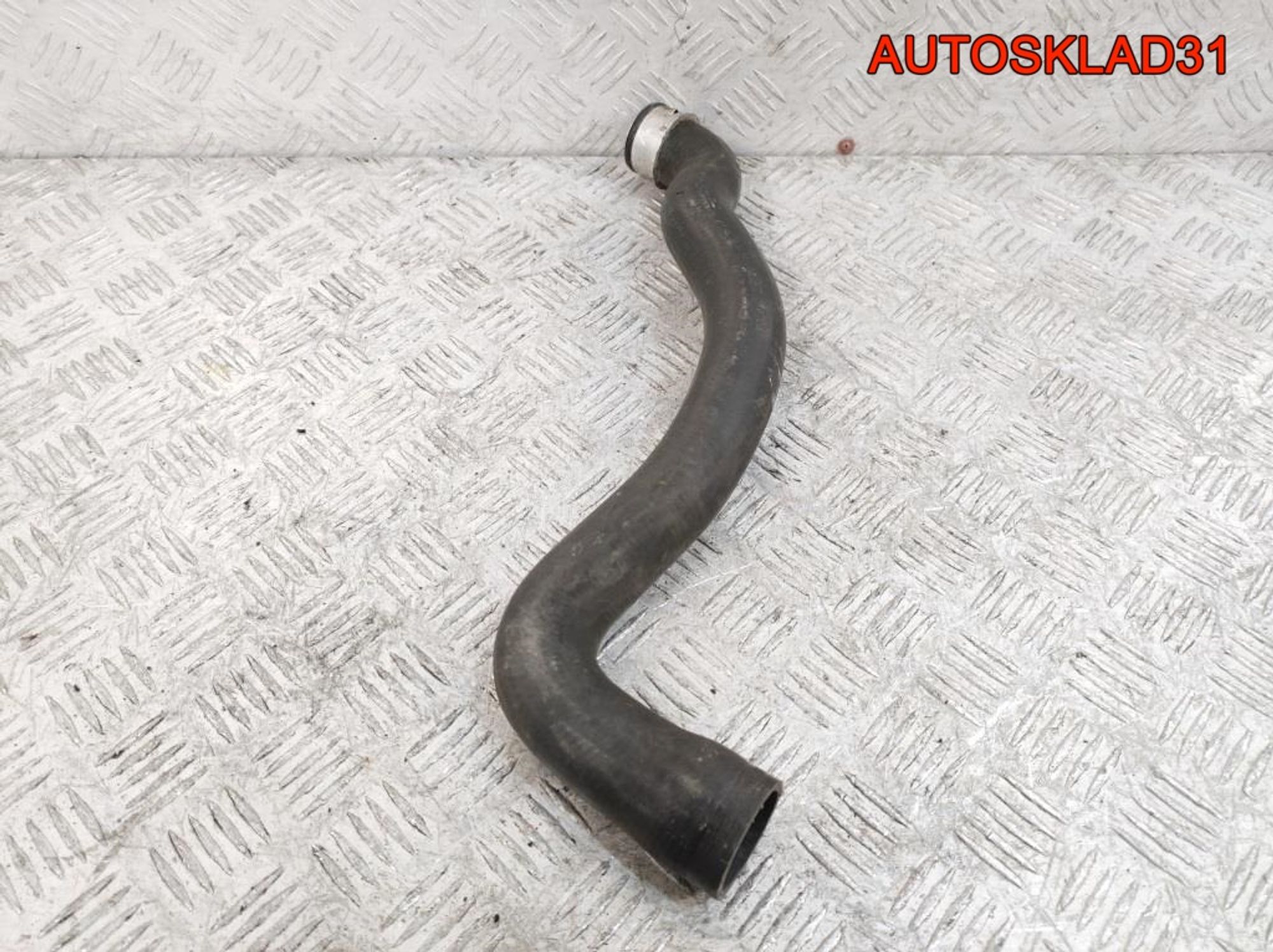 Патрубок радиатора Mercedes W203 2.2 Дизель A2035010682, 1000 рублей, Дубовое
