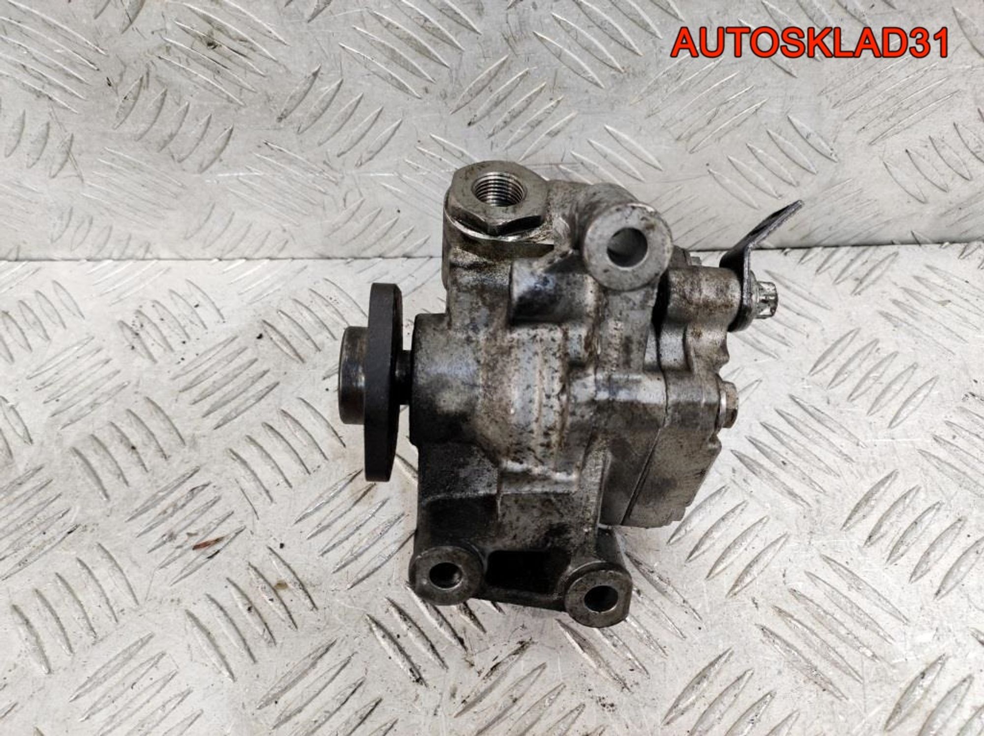 Насос гидроусилителя Mercedes Benz W203 A0044661301, 4100 рублей, Дубовое