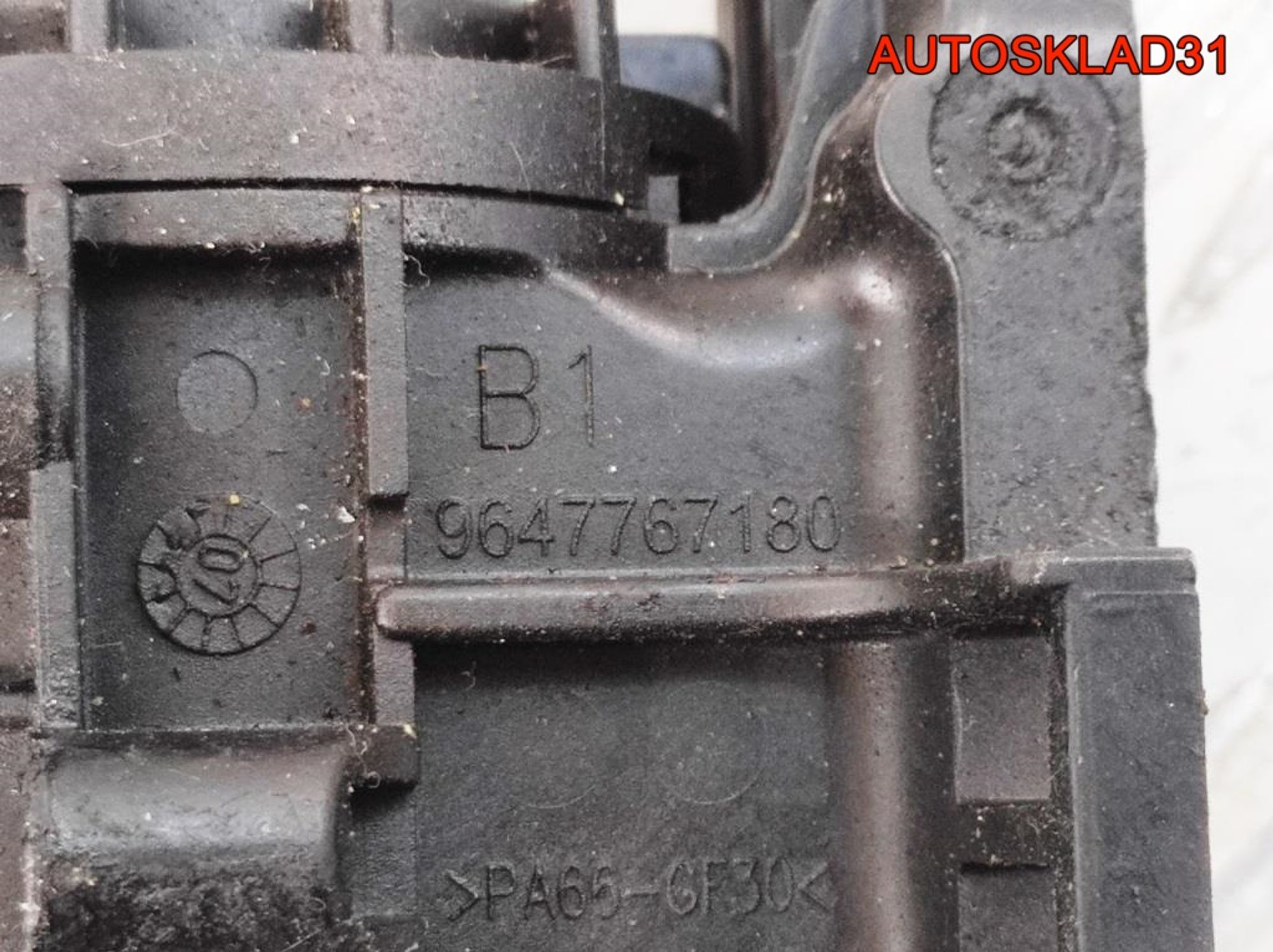 Корпус термостата Ford Focus 2 1,6 Дизель 9647767180, 1000 рублей, Дубовое