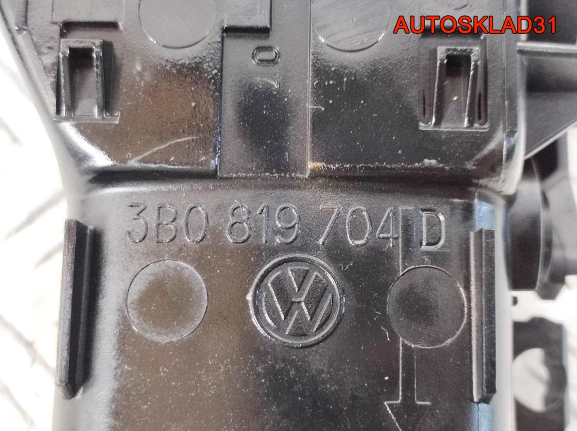 Дефлектор воздушный VW Passat B5 3B0819728D, 9000 рублей, Дубовое