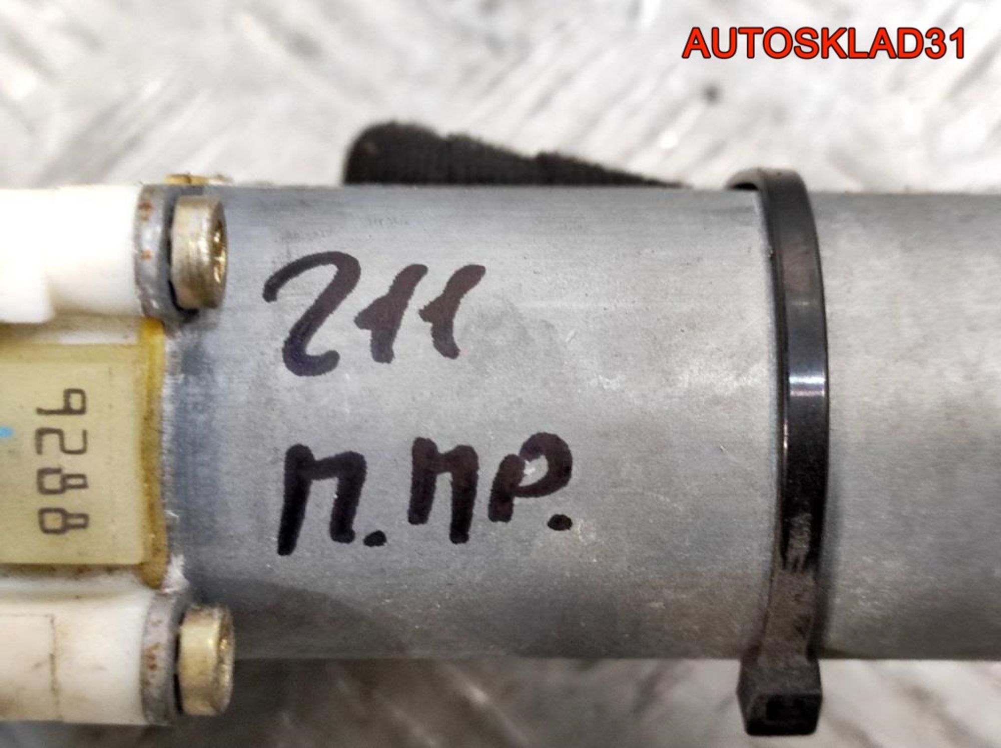 Моторчик стеклоподъемника Mercedes W211 A2118203042, 1000 рублей, Дубовое