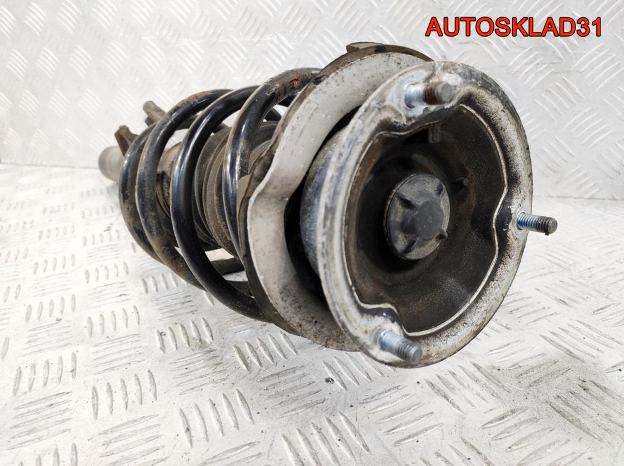 Амортизатор передний правый в сборе BMW E90 311404, 4900 рублей, Дубовое