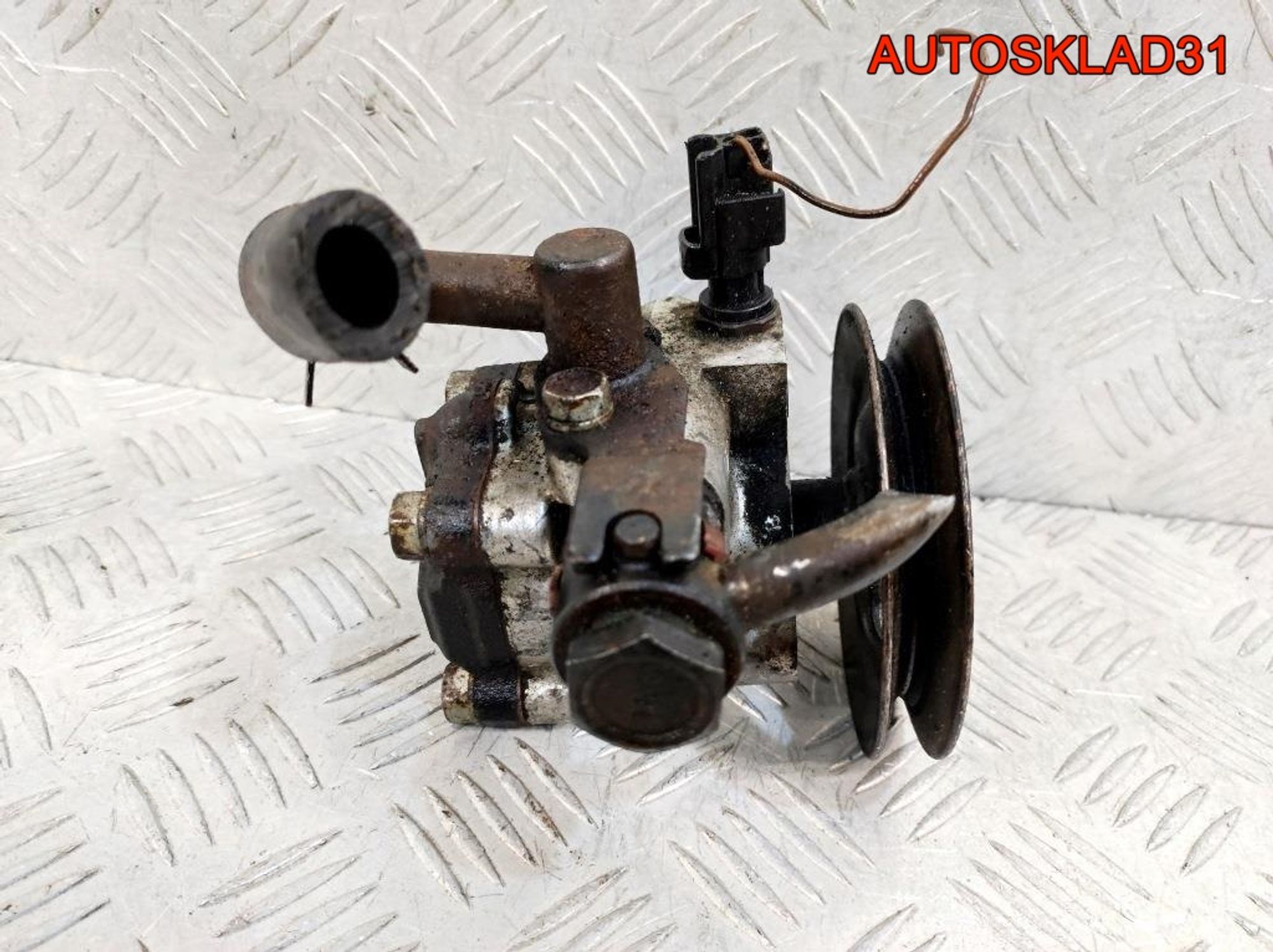 Насос ГУР Kia Rio 2 571001G000, 2700 рублей, Дубовое