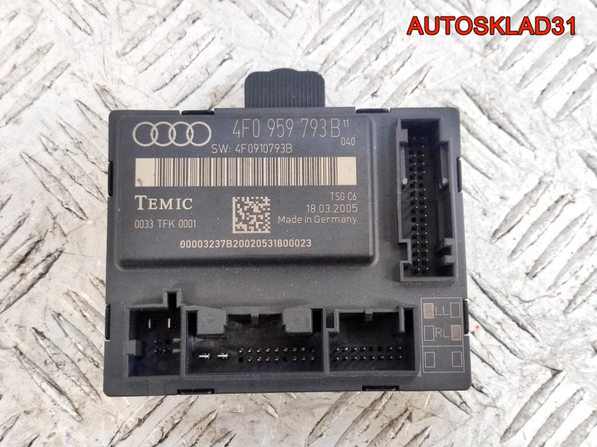 Блок комфорта передней л/ двери Audi A6 C6 4F0959793B, 1400 рублей, Дубовое