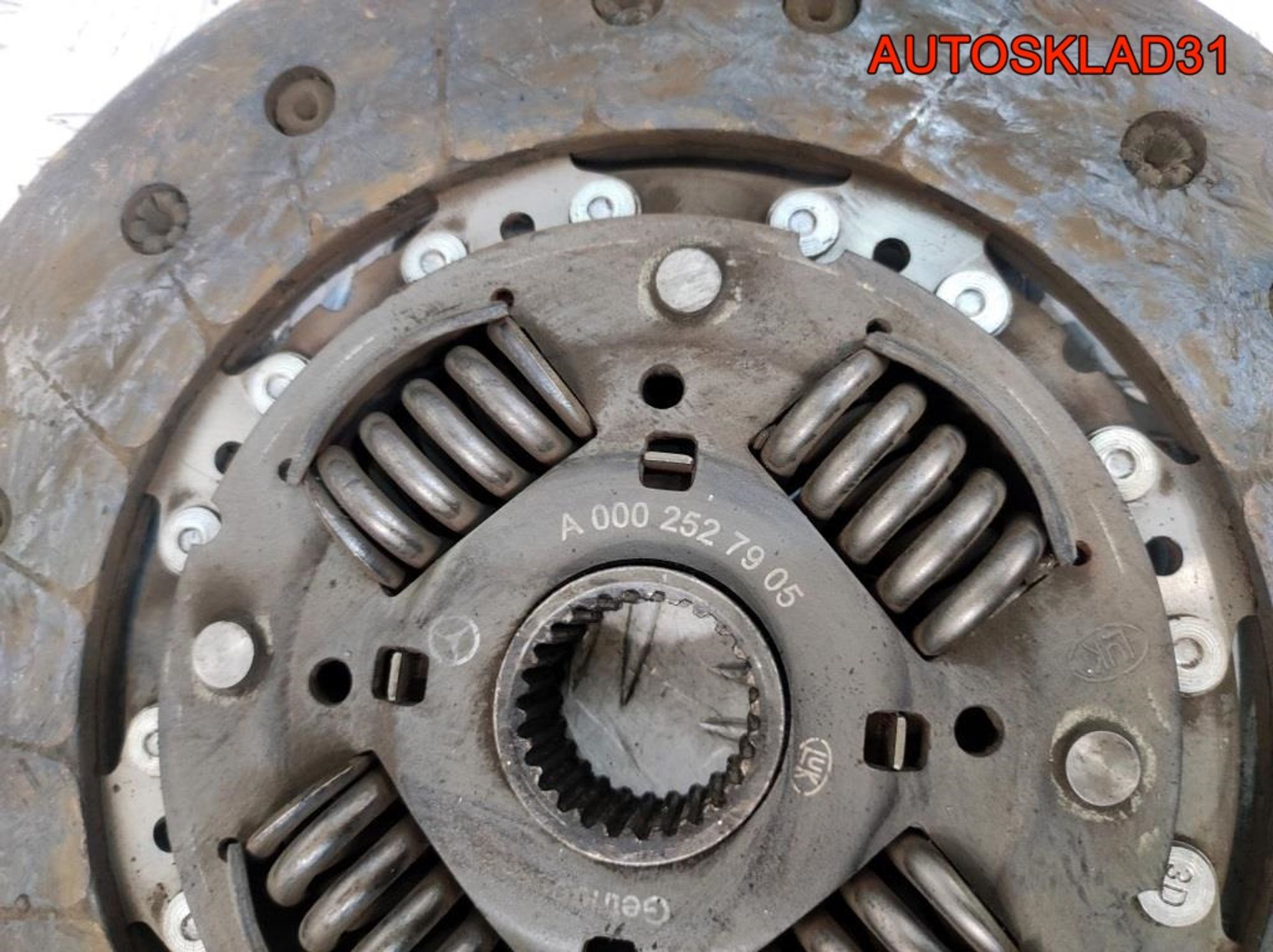 Маховик в сборе со сцеплением Mercedes W203 A2710300505, 14400 рублей, Дубовое