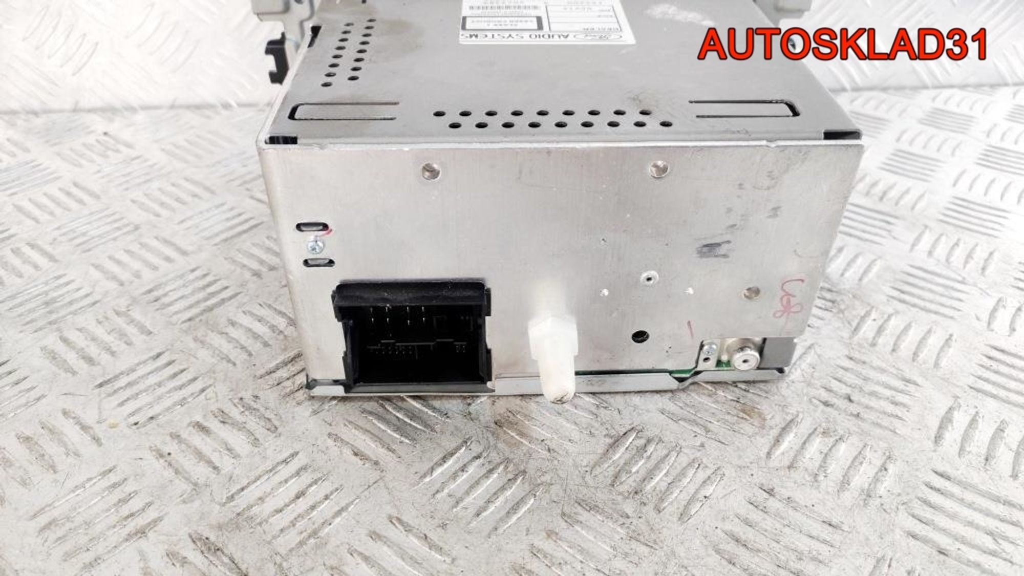 Магнитола 6000CD Ford Focus 2 7M5T18C815BC, 1500 рублей, Дубовое