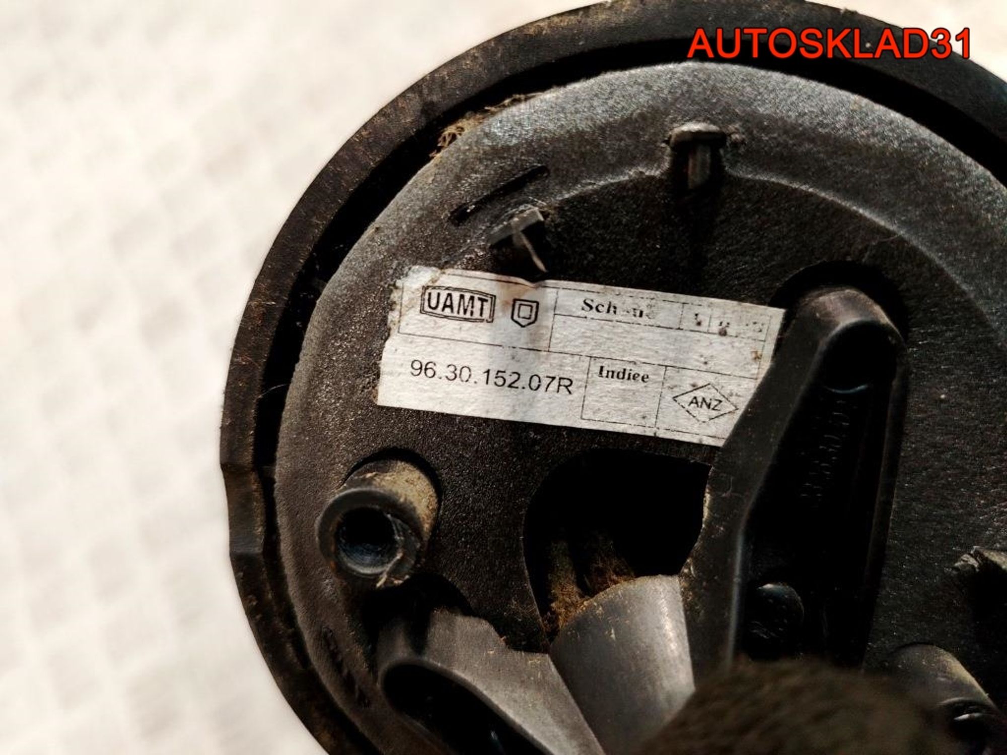 Зеркало правое механическое Renault Logan 963015207R, 1000 рублей, Дубовое