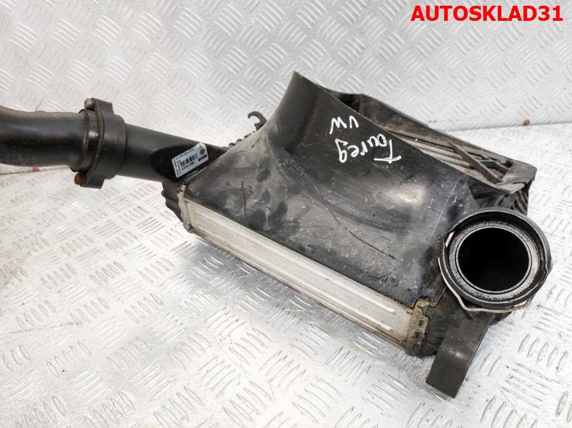 Интеркулер правый Volkswagen Touareg 7L0145804A, 5000 рублей, Дубовое