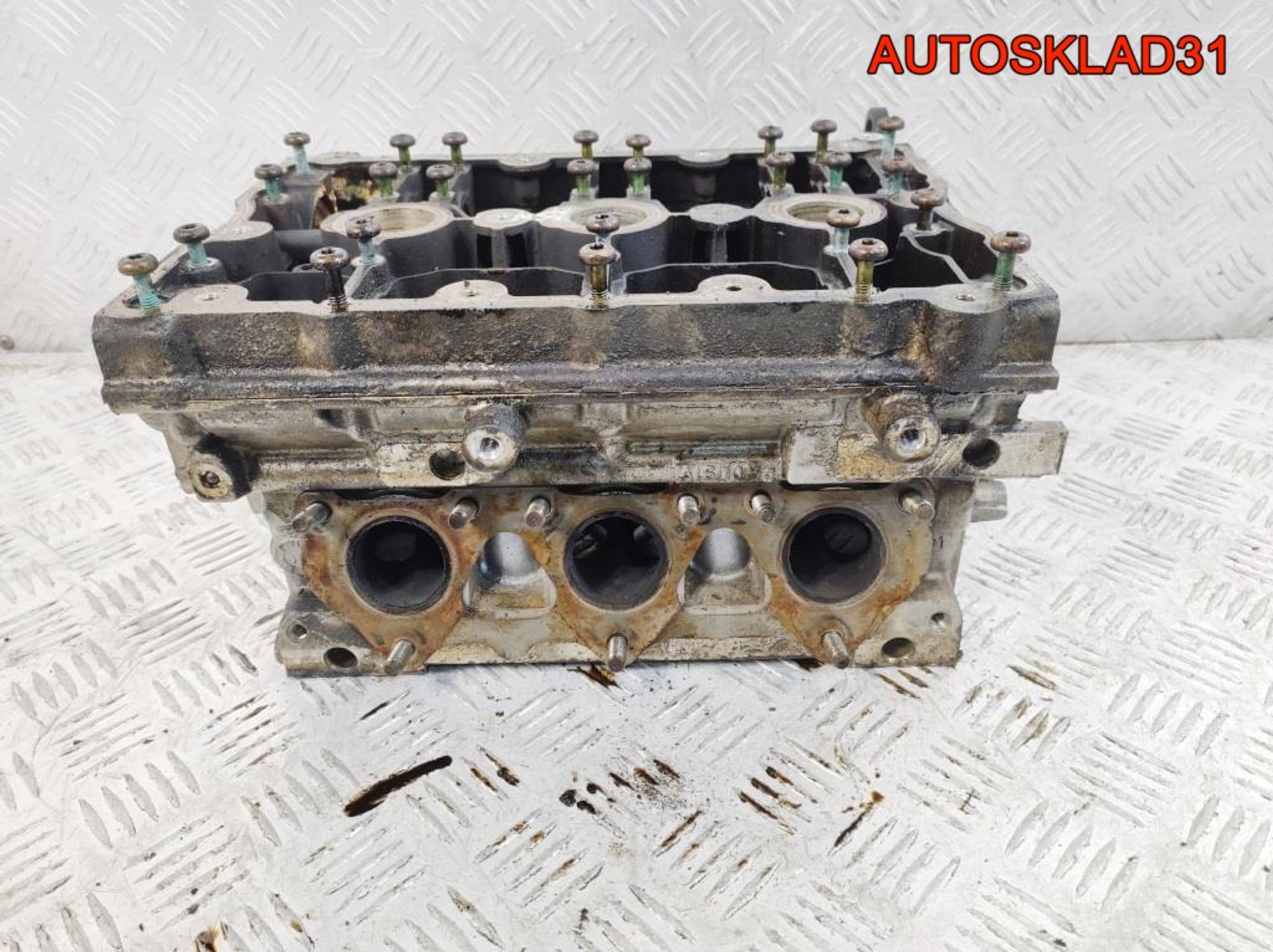 Головки блока правая Audi A4 B6 3,0 ASN 06C103373F, 7000 рублей, Дубовое