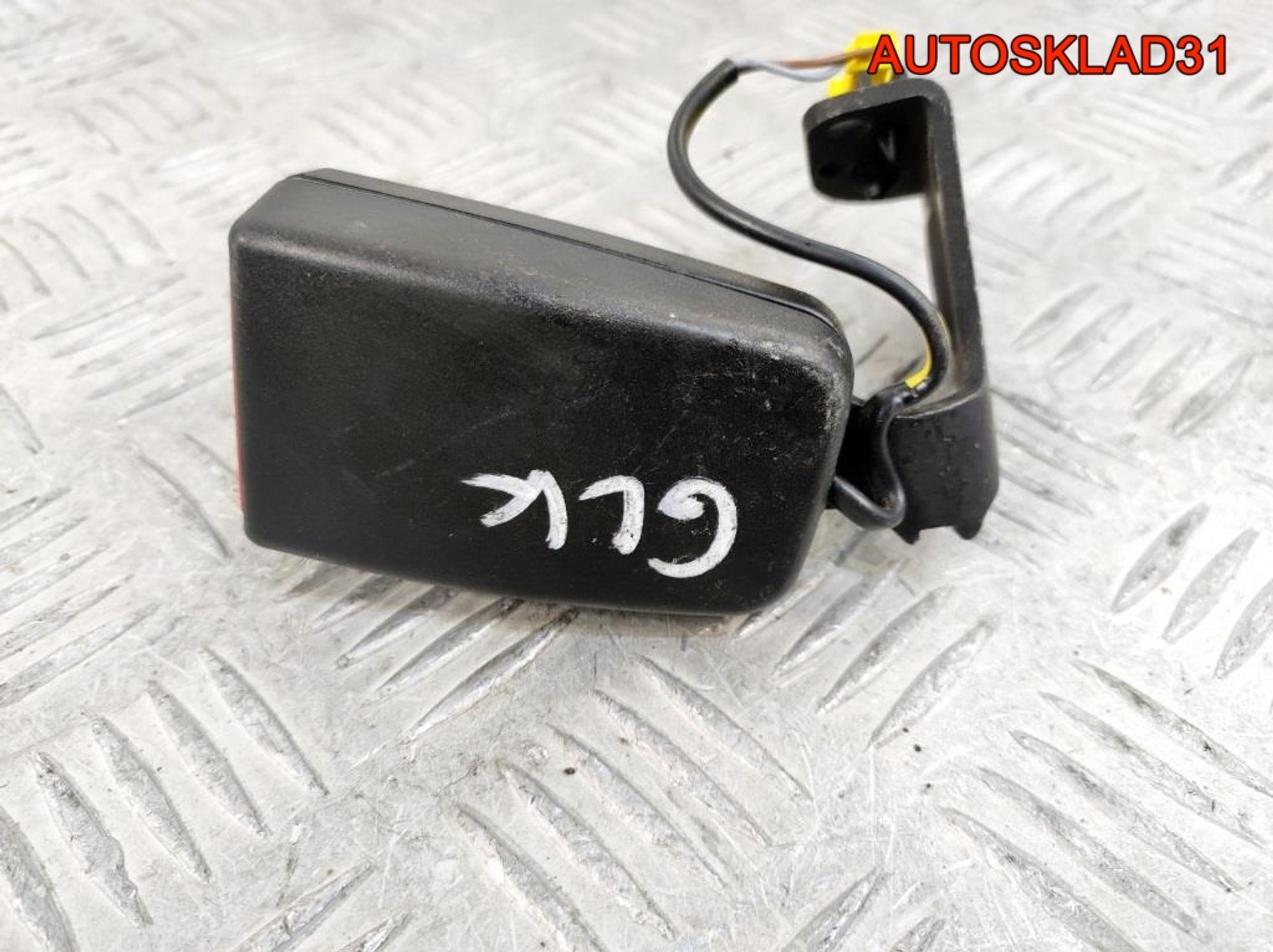 Ответная часть ремня Mercedes GLK A2048602569, 900 рублей, Дубовое