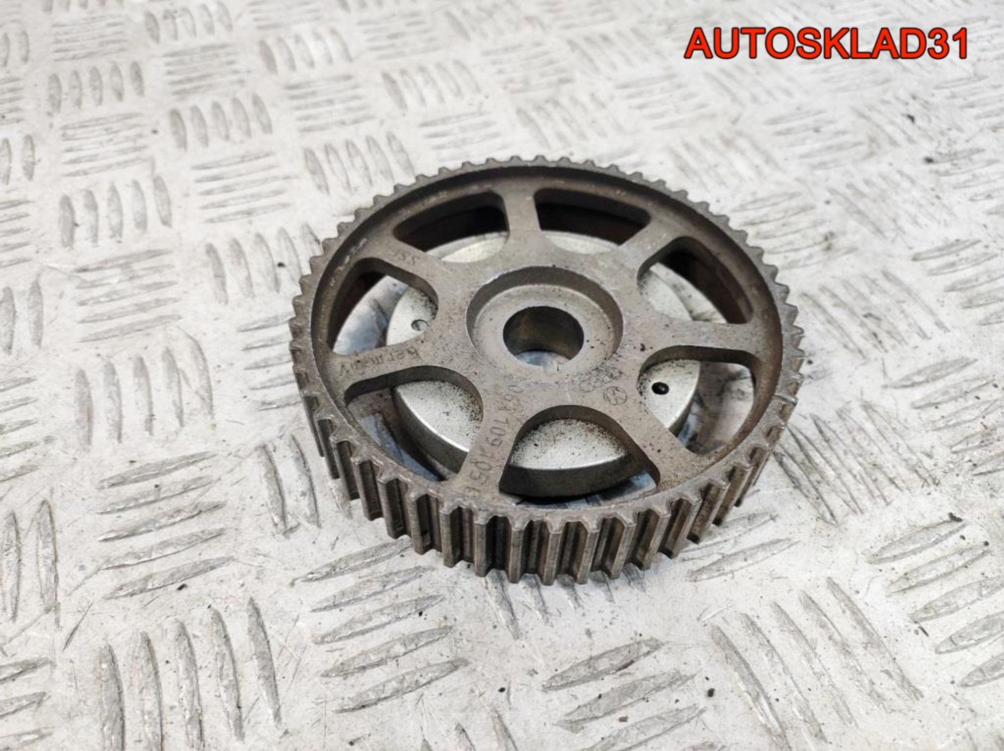 Шестерня распредвала VW Passat B5 1,8 Бензин 06A109105C, 1000 рублей, Дубовое