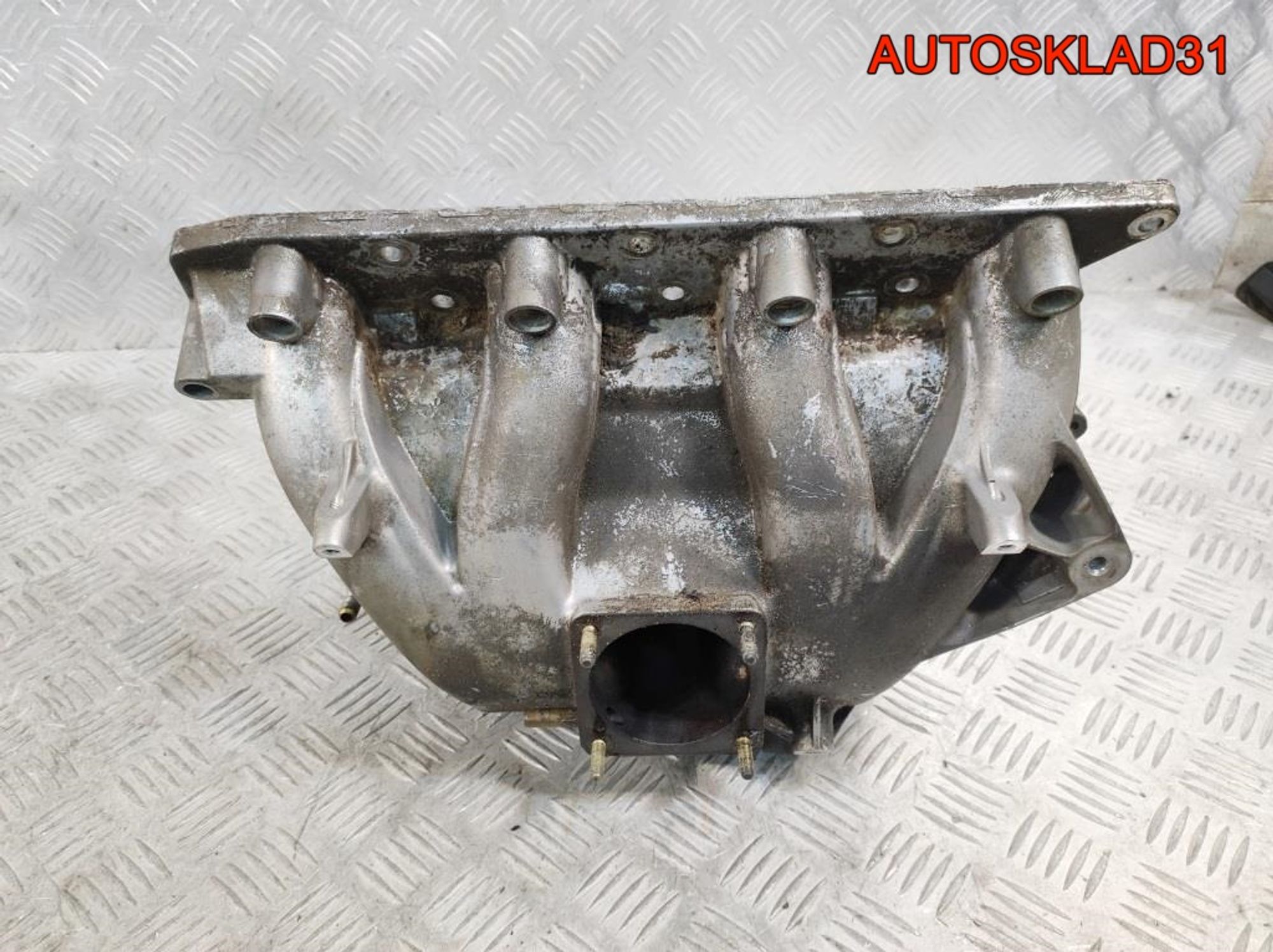 Коллектор впускной Opel Vectra B X18XE 90573437, 1800 рублей, Дубовое