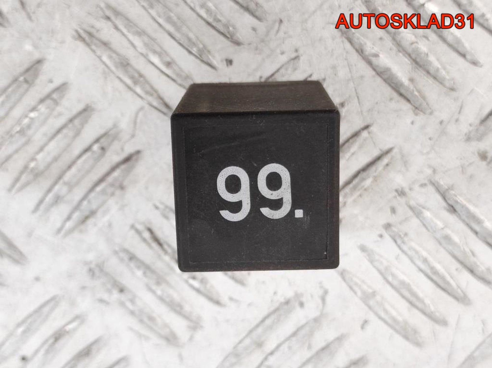 Реле стеклоочистителей №99 Audi A4 B5 357955531, 600 рублей, Дубовое