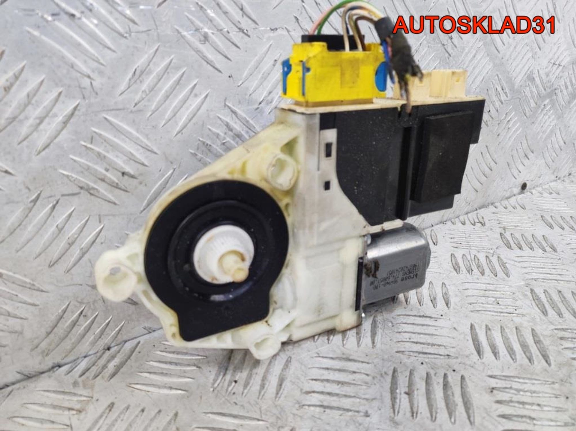 Моторчик стеклоподъемника Citroen C4 9681577380, 1300 рублей, Дубовое