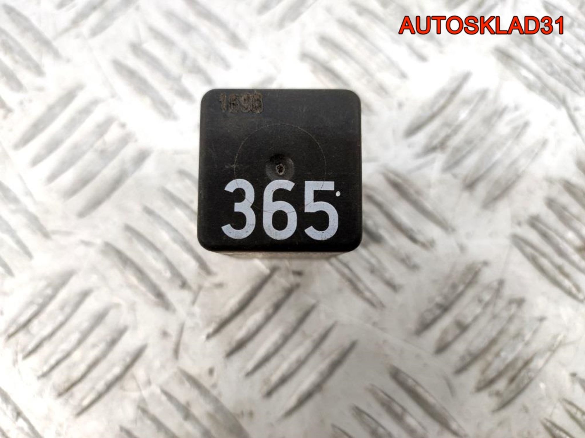 Реле стеклоподъемников №365 Audi A4 B5 8D0959257, 600 рублей, Дубовое