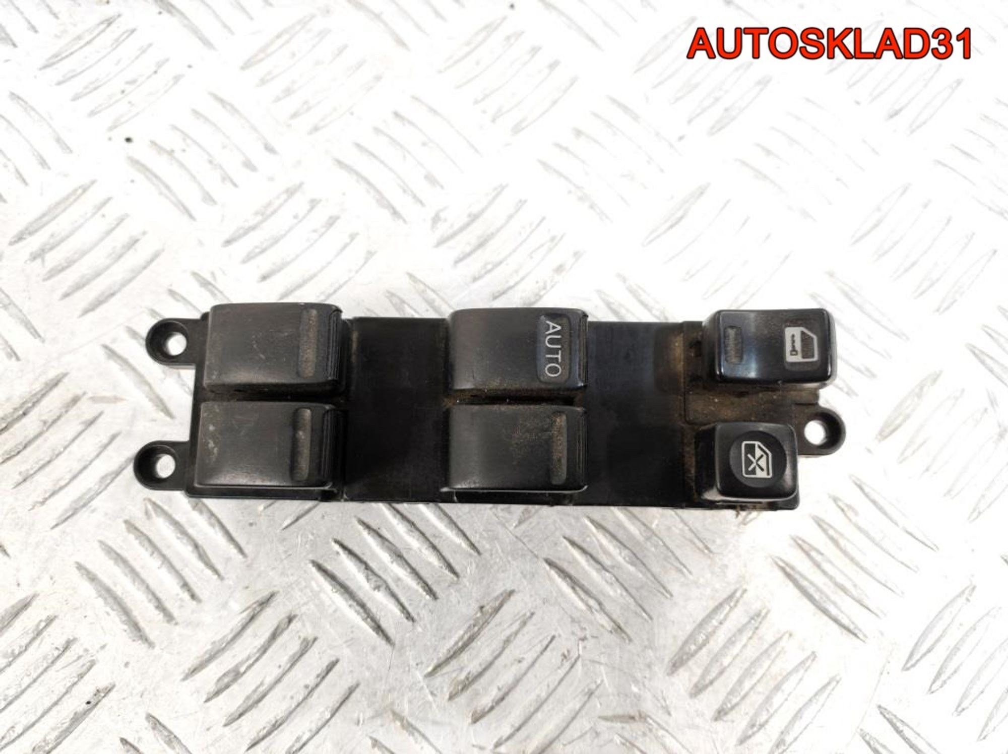 Блок управления стеклоподъемниками Nissan X-Trail, 4100 рублей, Дубовое