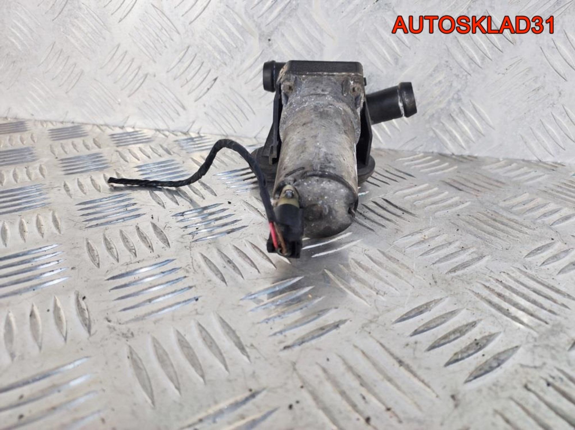 Насос водяной дополнительный BMW E90 64116928246, 5700 рублей, Дубовое