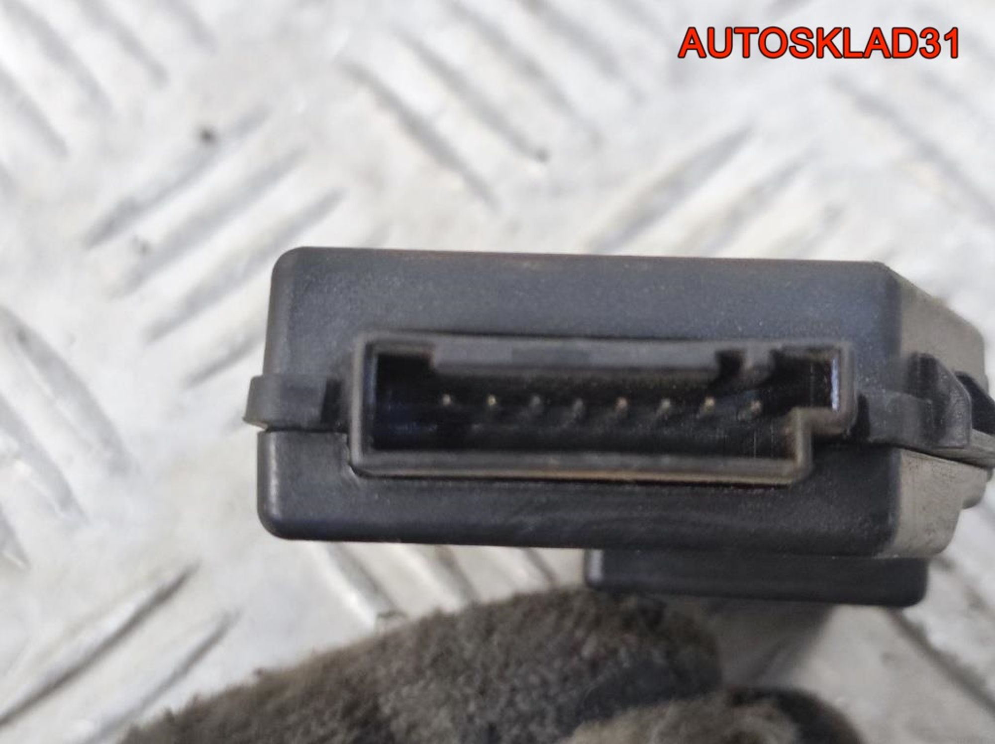 Блок электронный Volkswagen Touareg 7L6919879B, 900 рублей, Дубовое