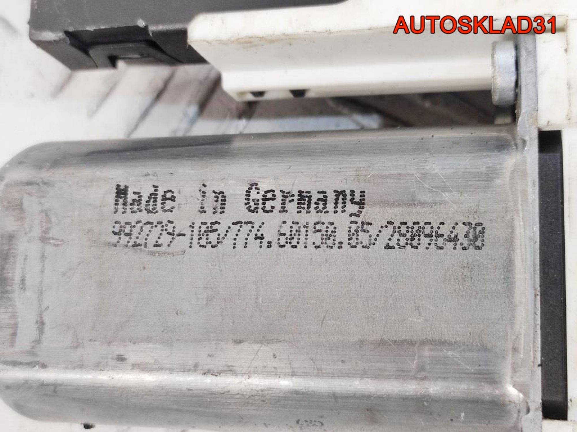 Моторчик стеклоподъемника передний левый VW Passat B6, 1800 рублей, Дубовое