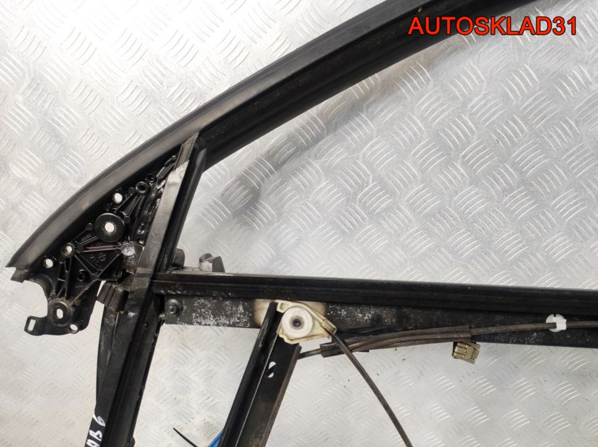 Рамка двери передней левой Audi A4 B 8E0837461A, 3700 рублей, Дубовое