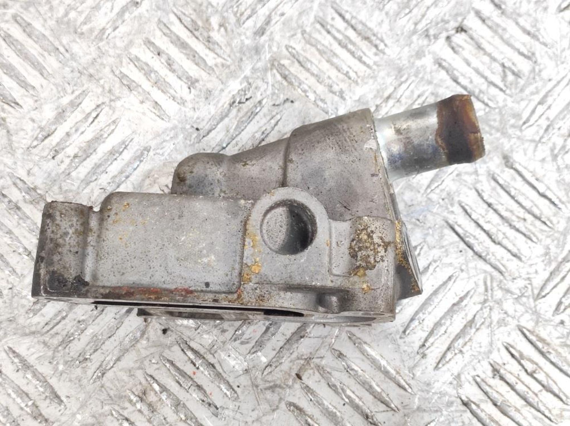 Фланец системы охлаждения Opel Corsa C 1,2 Z12XE Бензин 55351260, 300 рублей, Дубовое