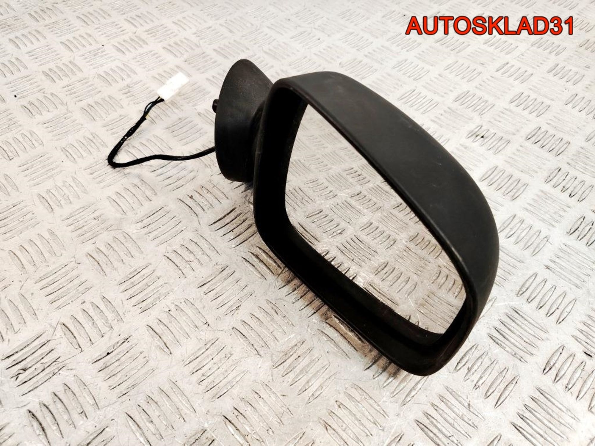 Зеркало правое Renault Logan 8200497487, 1500 рублей, Дубовое