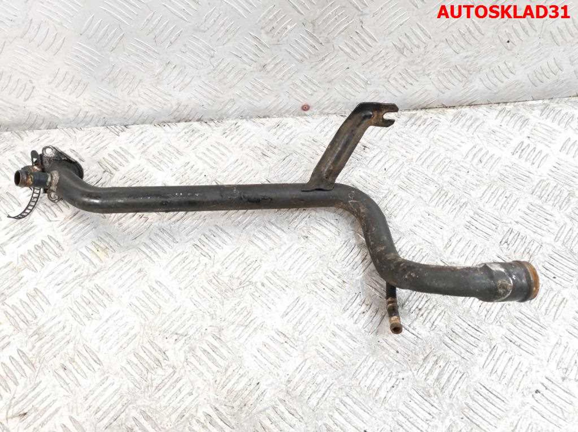 Трубка охлаждающей жидкости VW Passat B5 1,8 ARG Бензин 058121071B, 1000 рублей, Дубовое