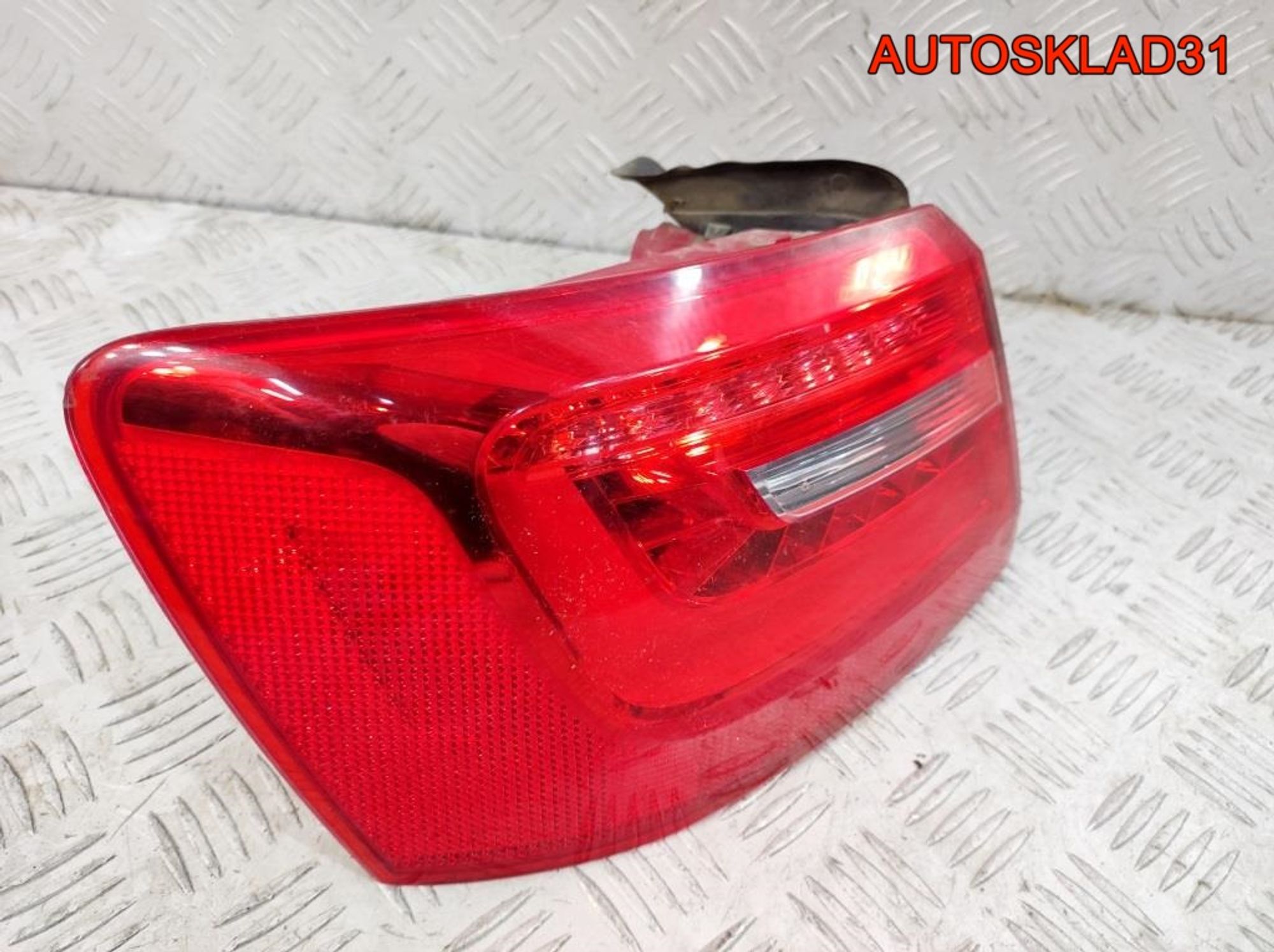 Фонарь задний левый Audi  A6 C7 4G 4G9945095B Combi, 9000 рублей, Дубовое